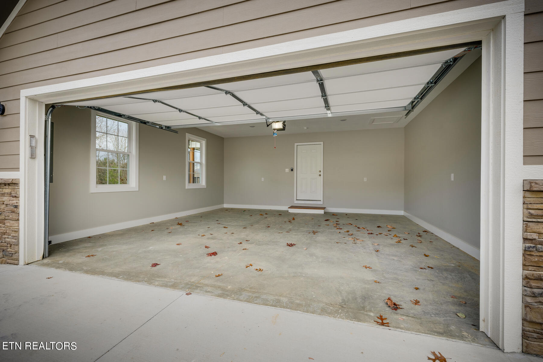 553 Green Ridge Trail