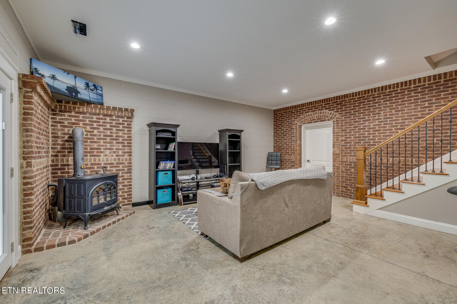 149 Mountain View Estates Rd