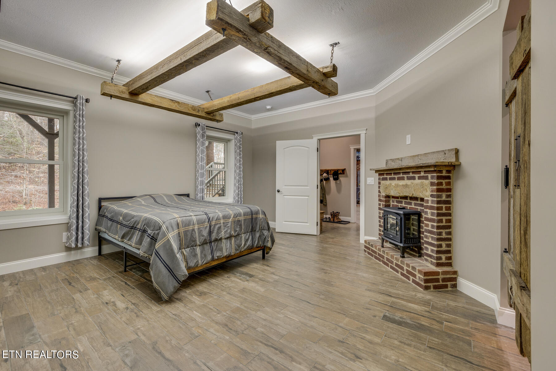 149 Mountain View Estates Rd