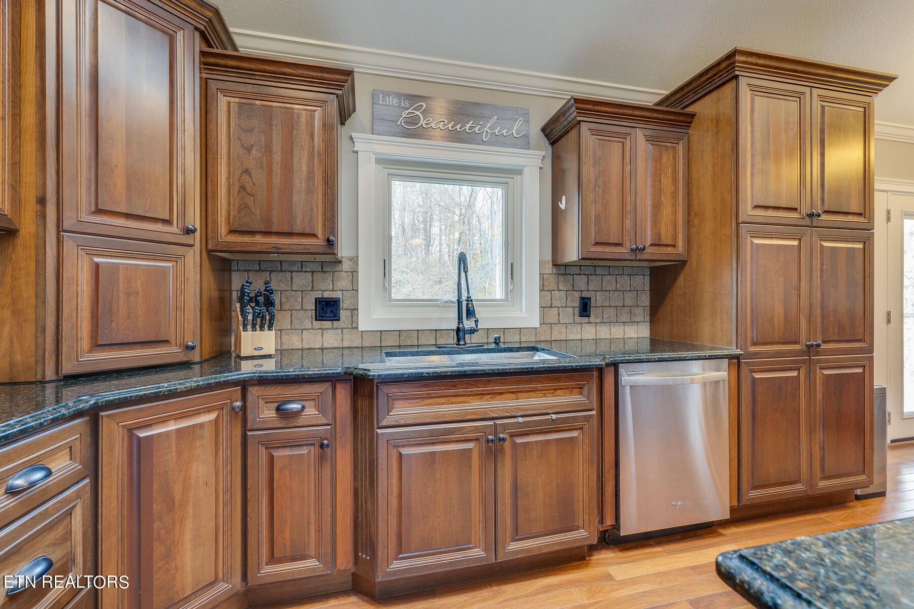 149 Mountain View Estates Rd