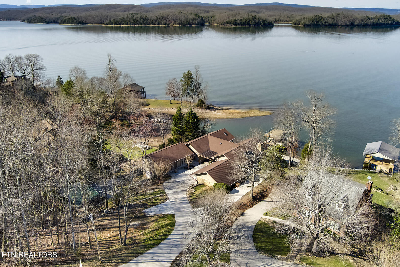 103 Indian Shadows Court