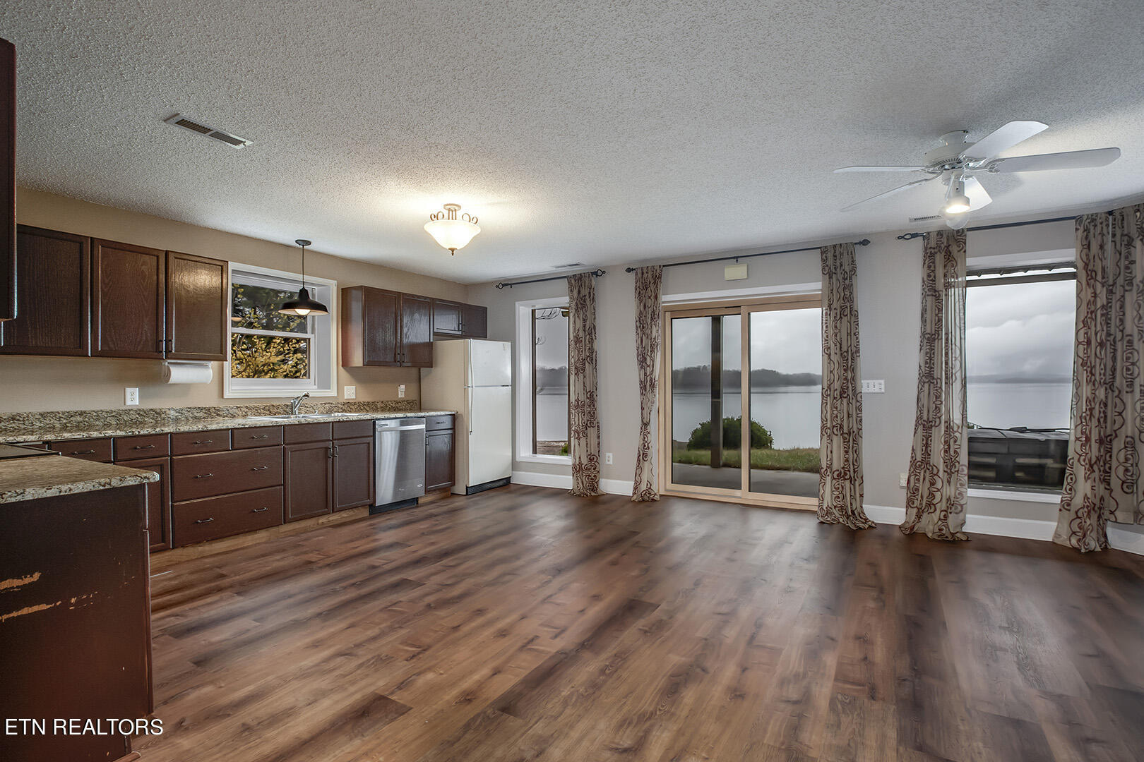 103 Indian Shadows Court