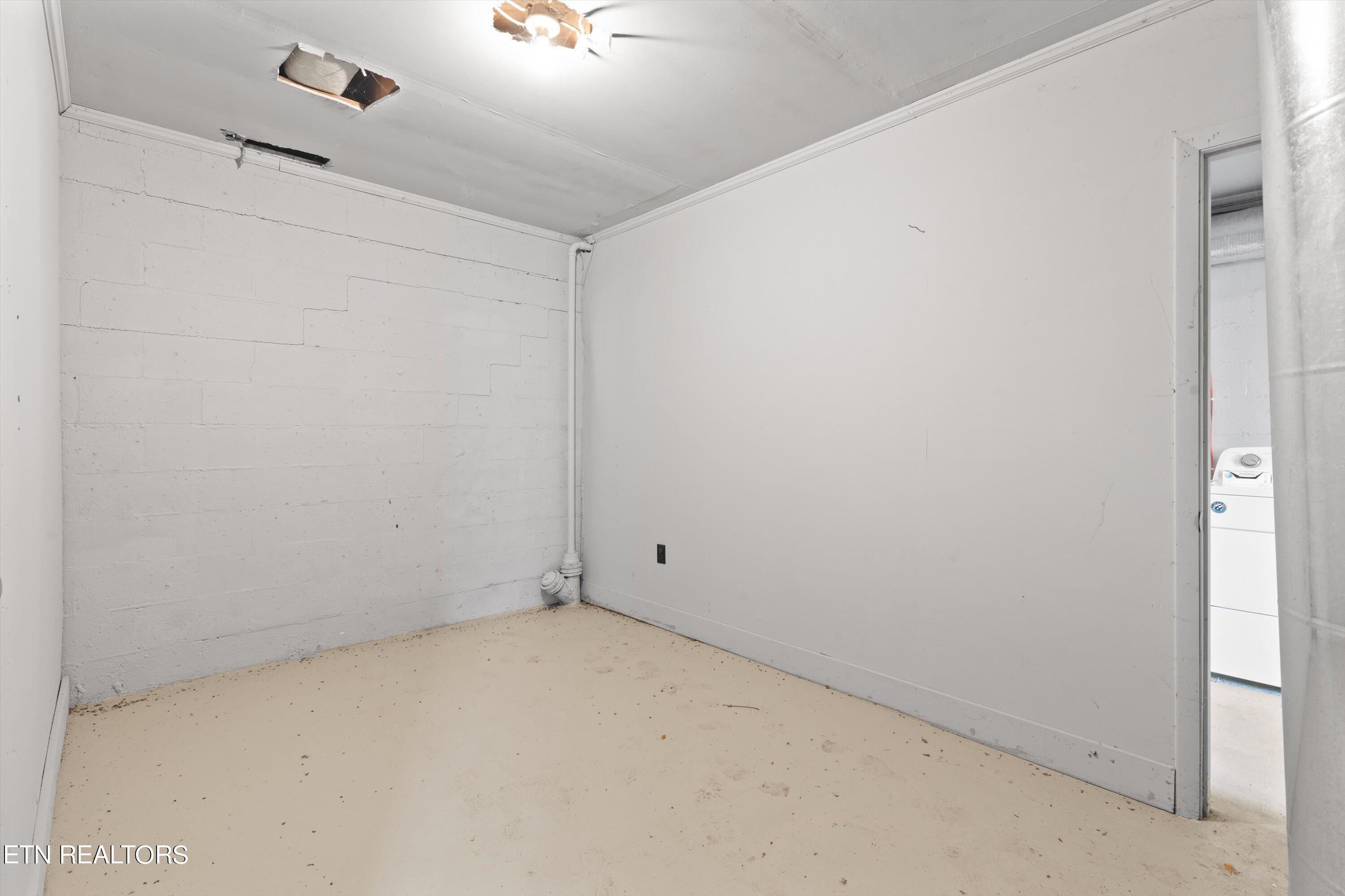 502 Skyline View Lane