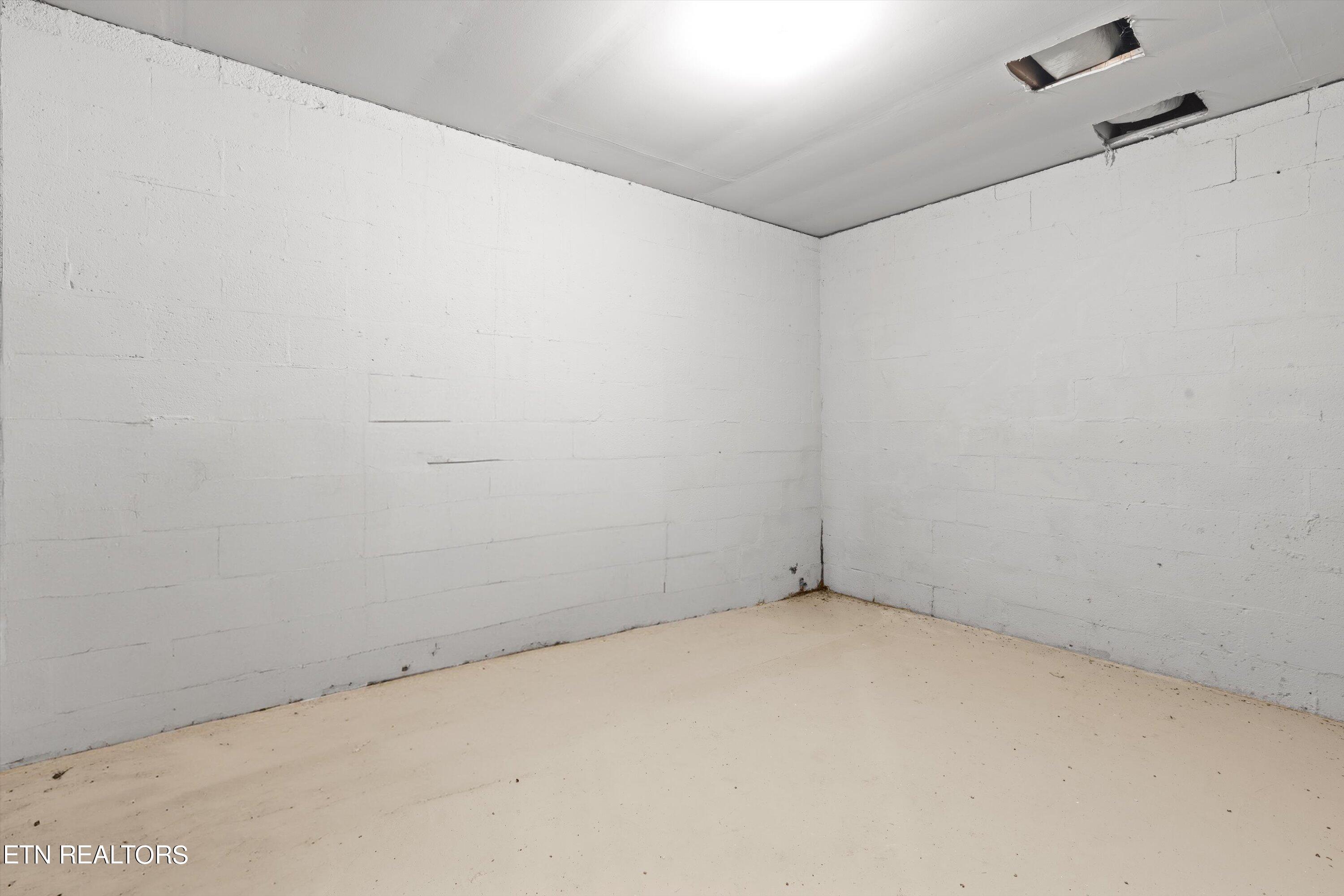 502 Skyline View Lane