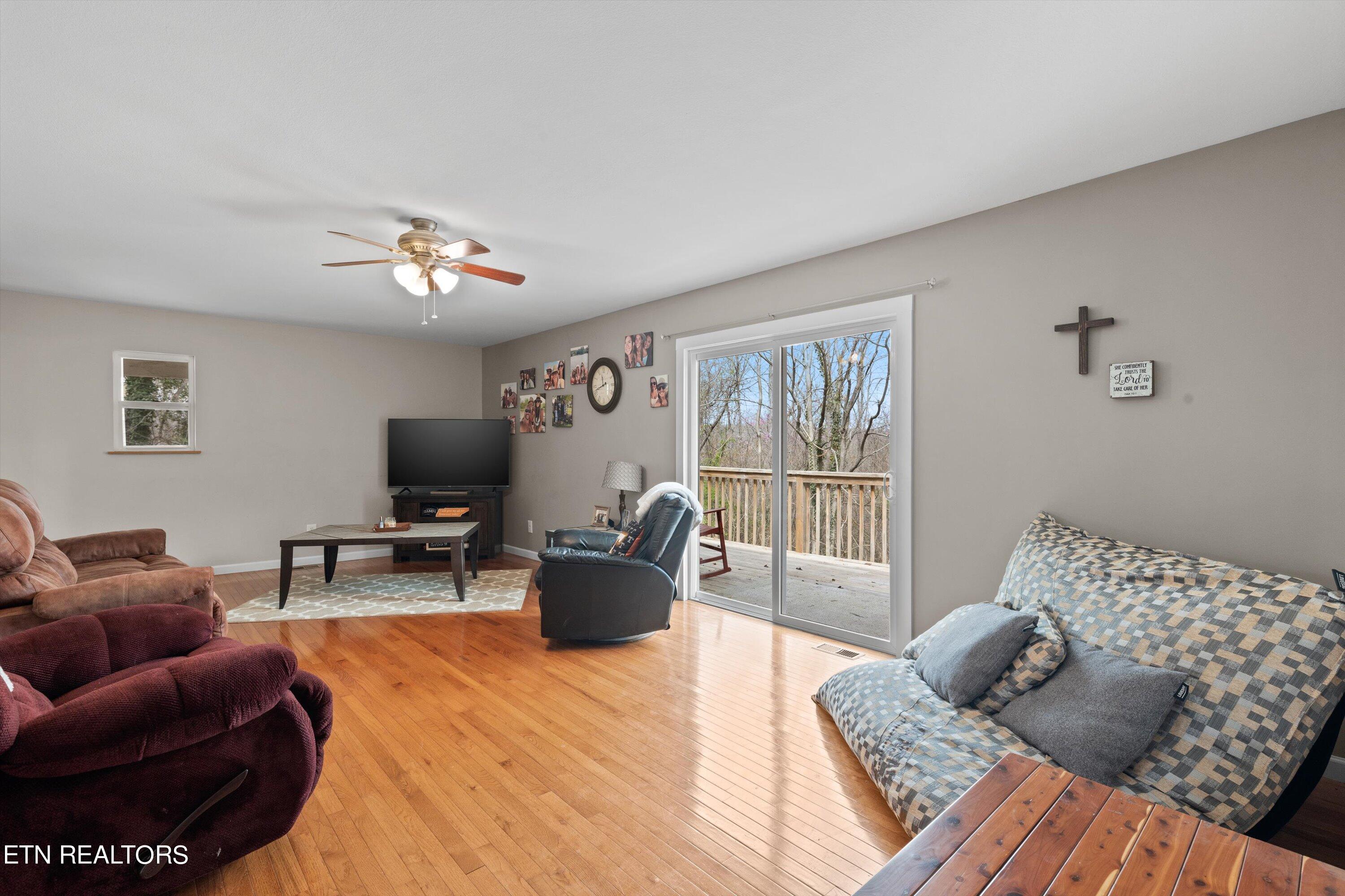 502 Skyline View Lane