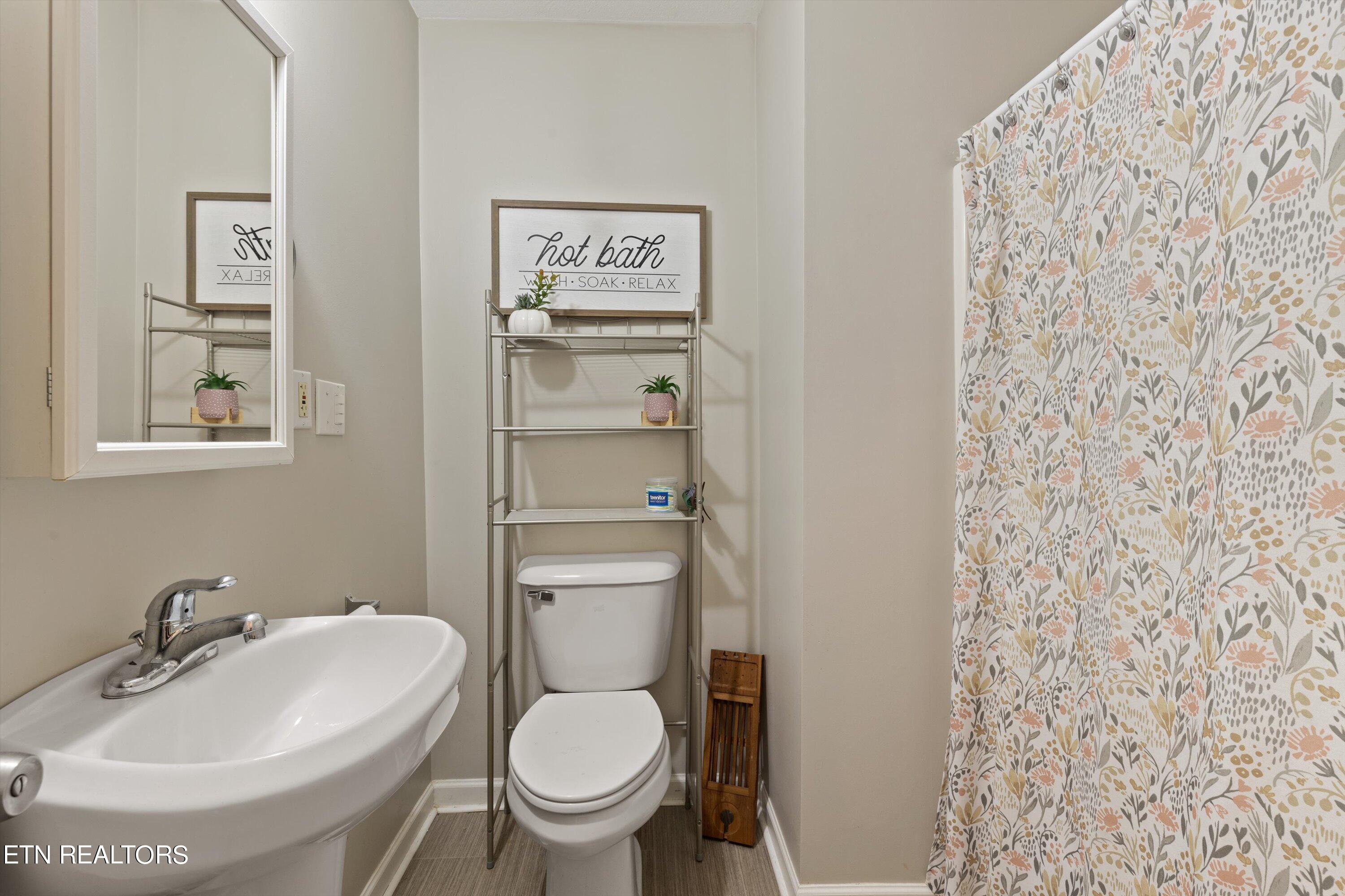 502 Skyline View Lane