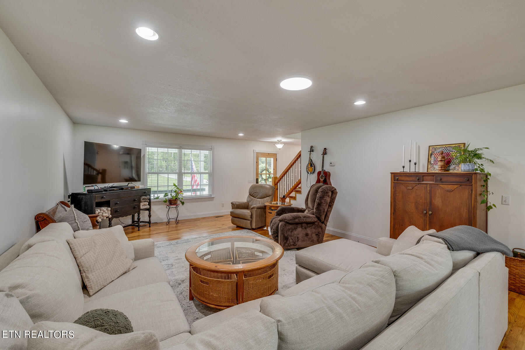 1753 State Hwy TN 304 (River Rd)