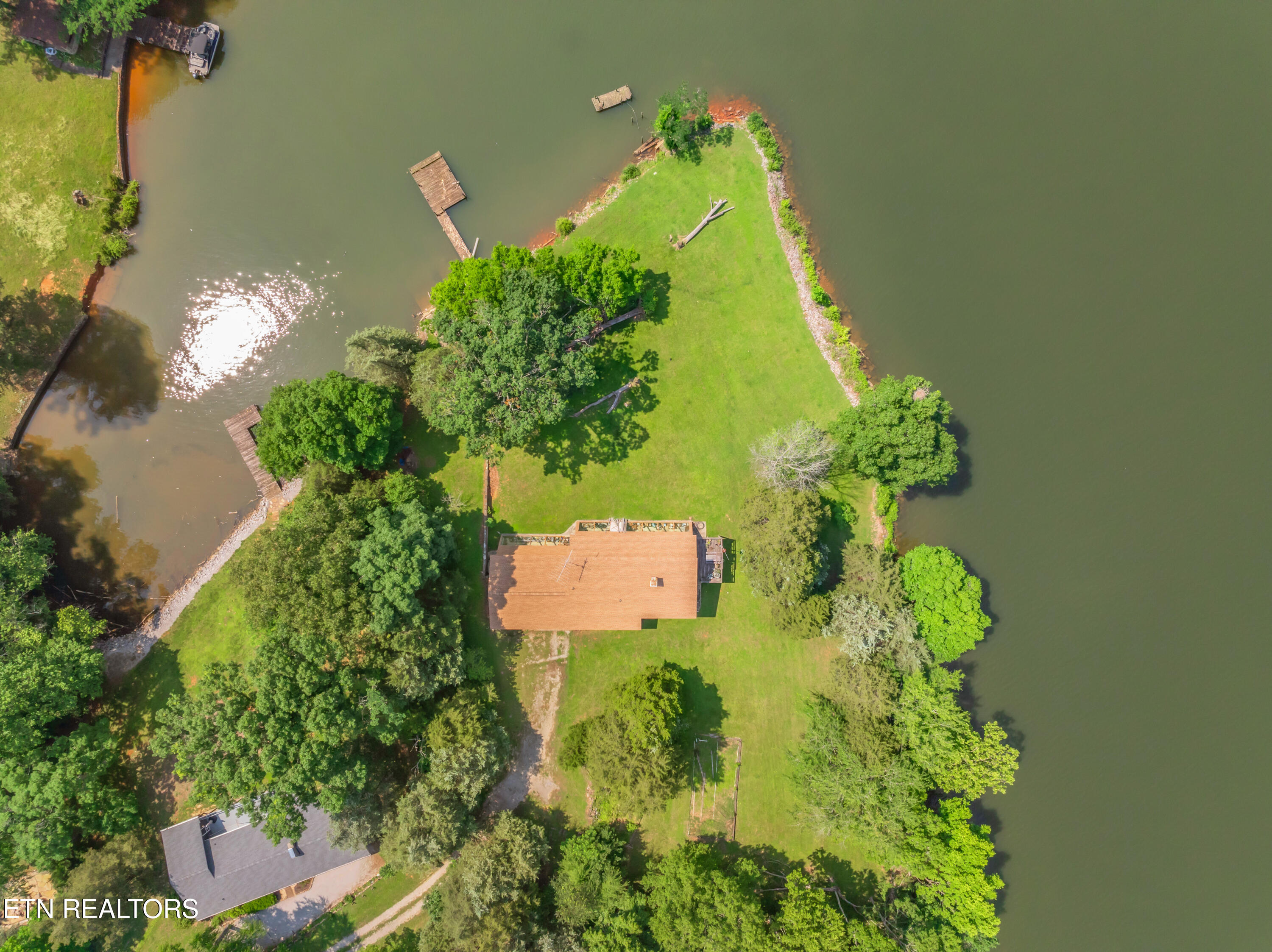 460 Lake Harbor Drive