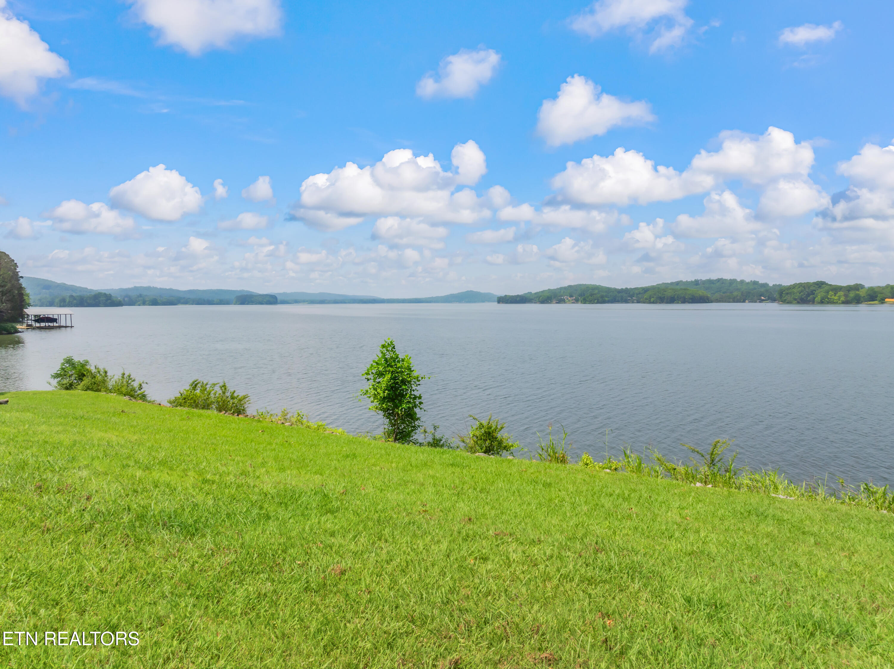 460 Lake Harbor Drive