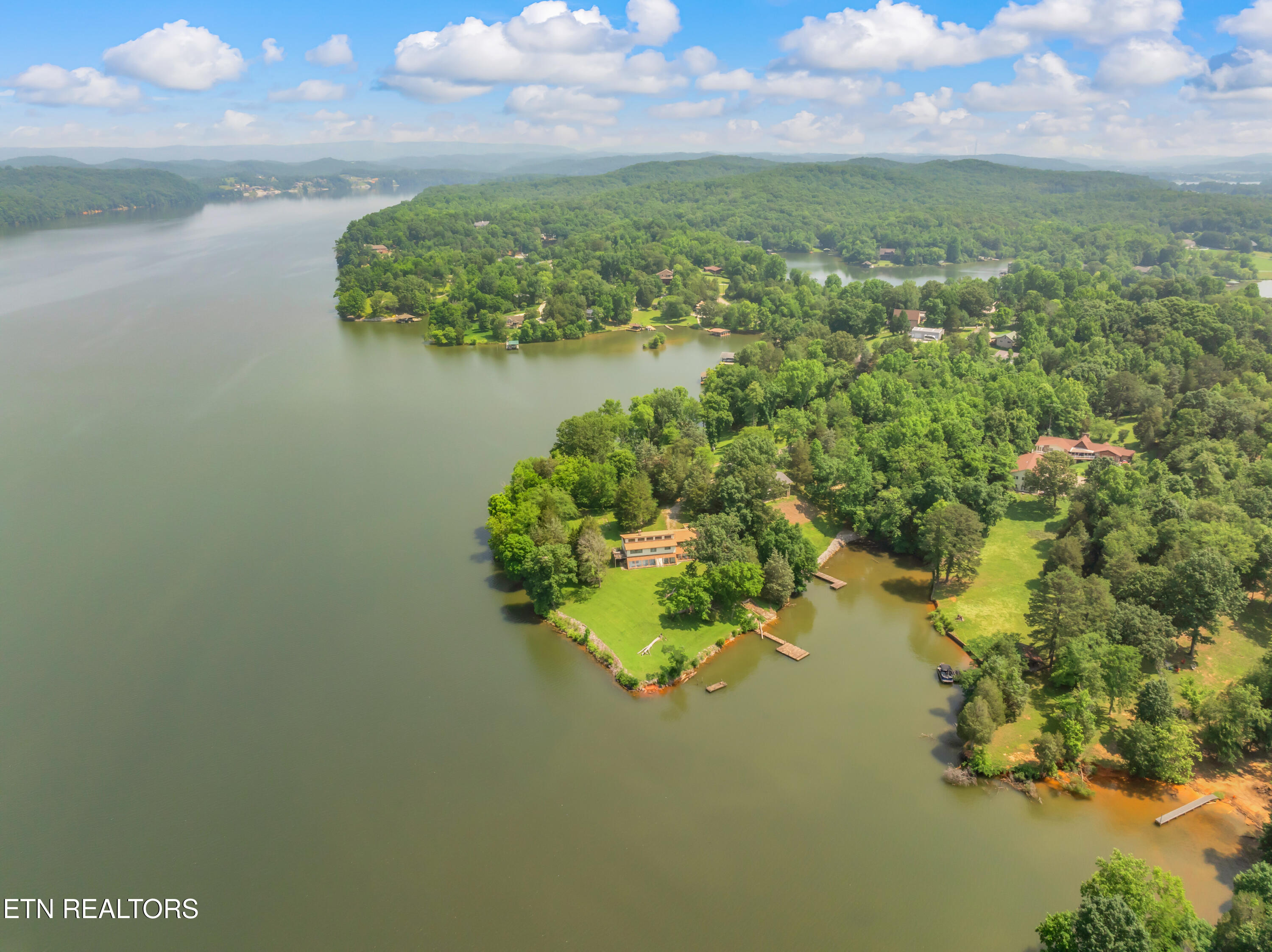 460 Lake Harbor Drive