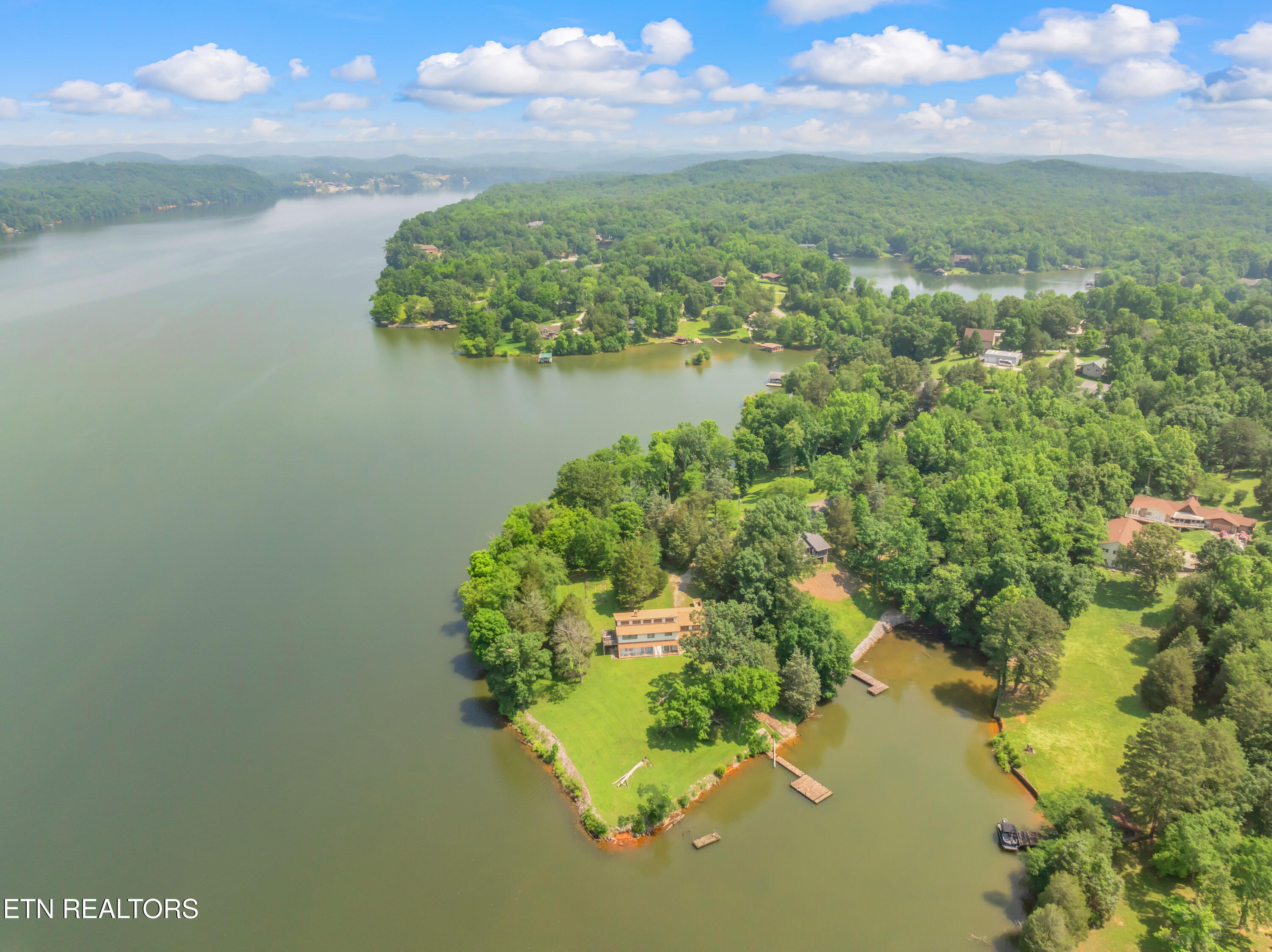 460 Lake Harbor Drive