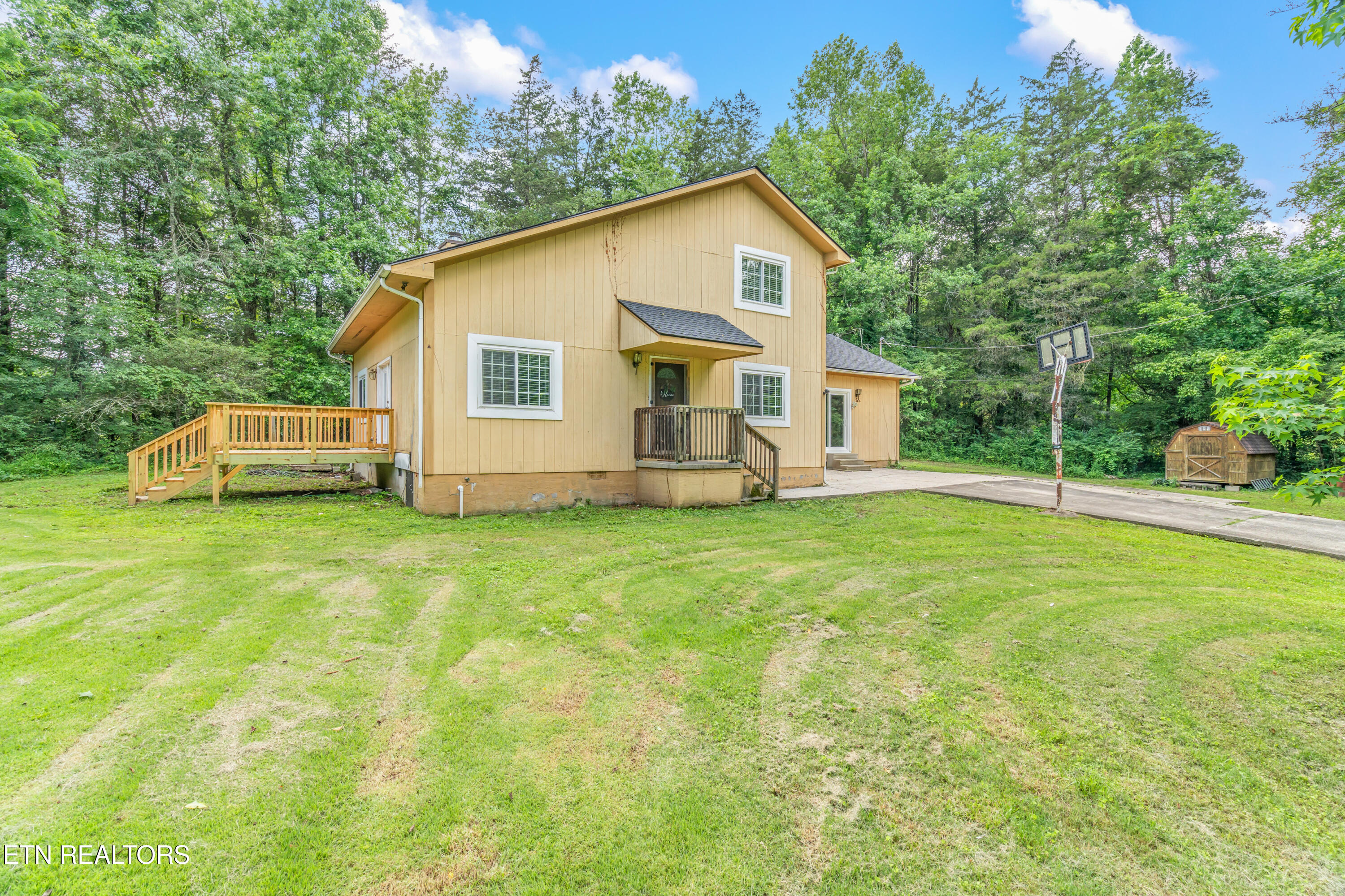 3781 Sugar Grove Valley
