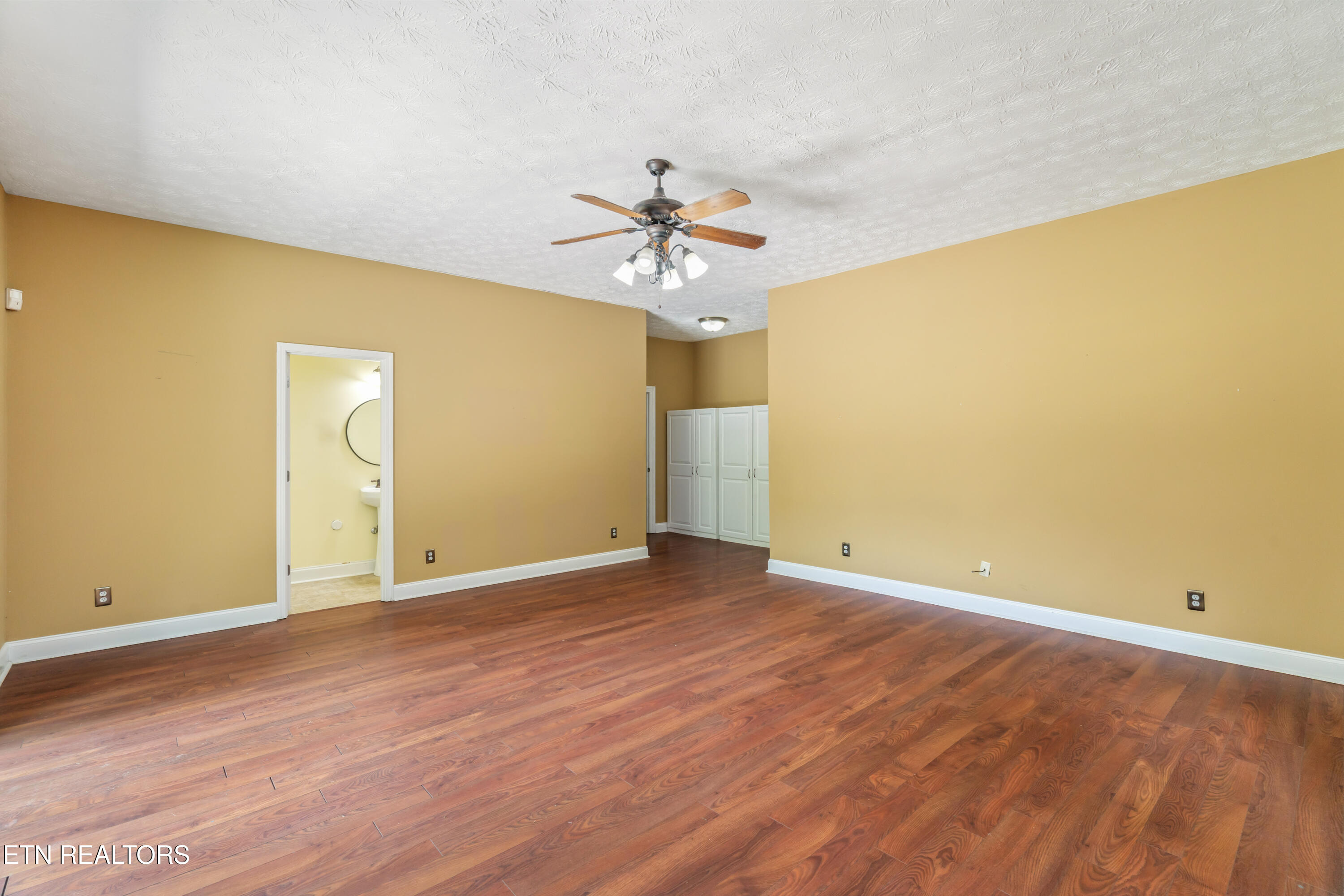 3781 Sugar Grove Valley