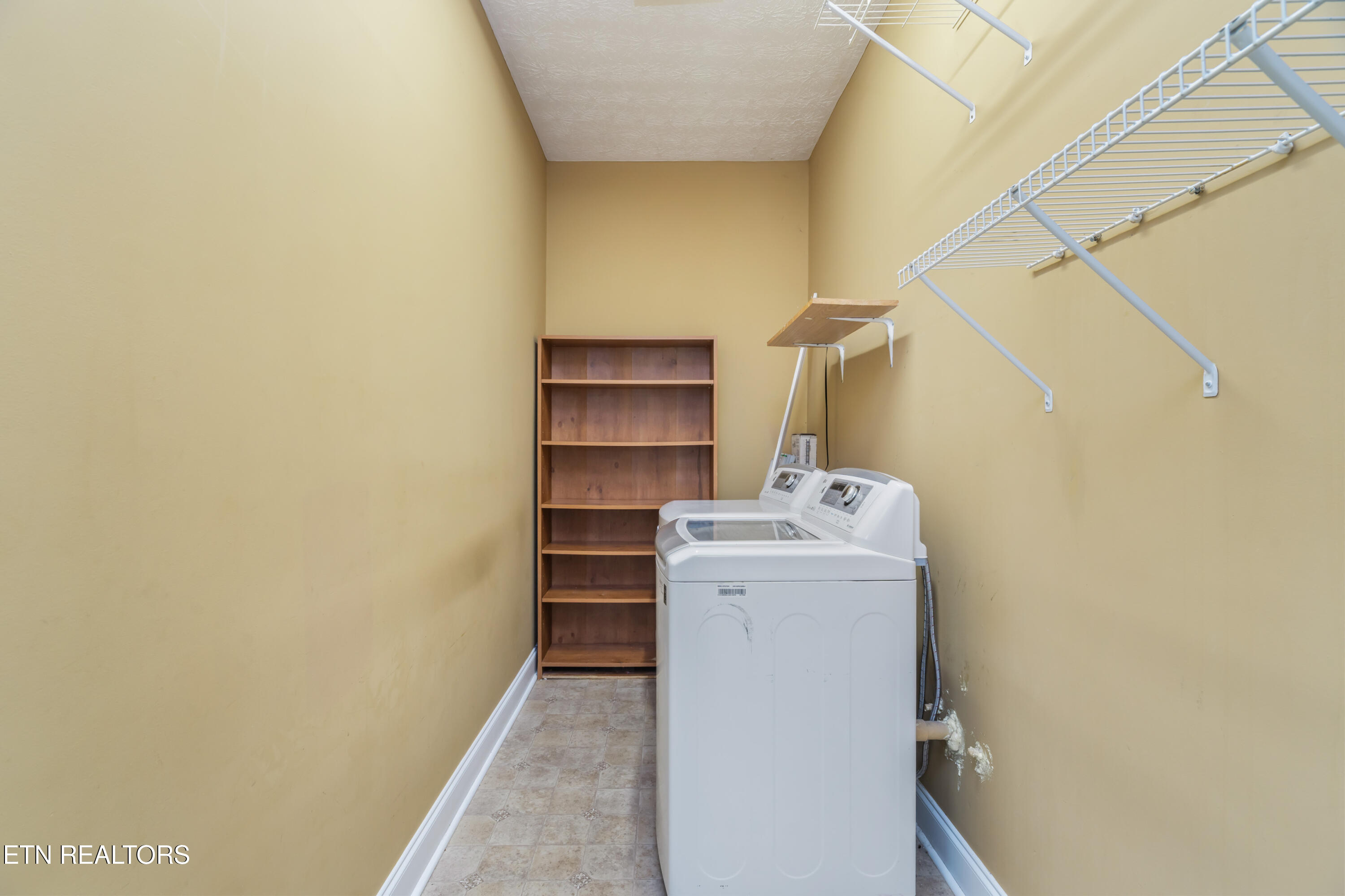 3781 Sugar Grove Valley