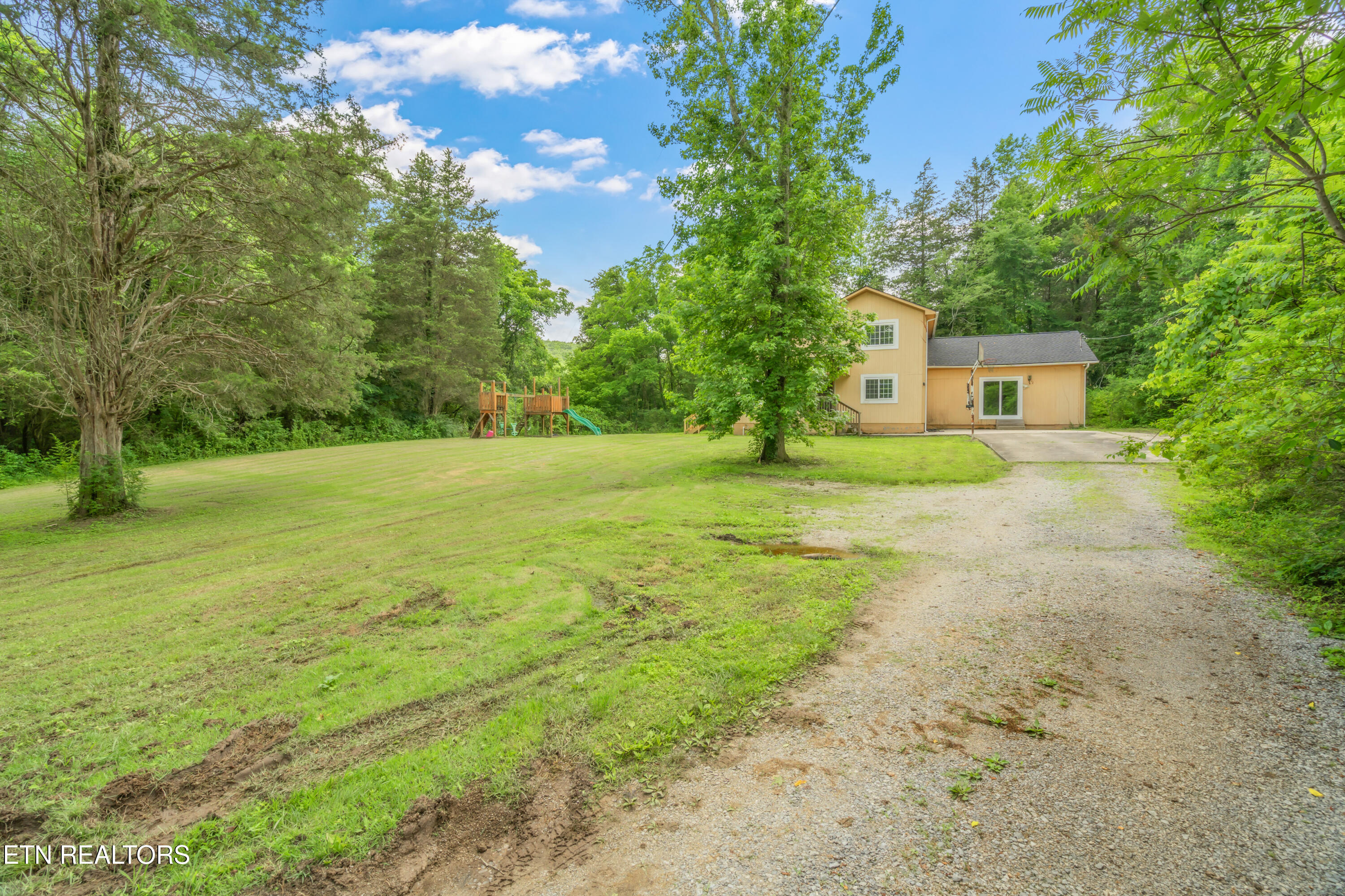 3781 Sugar Grove Valley
