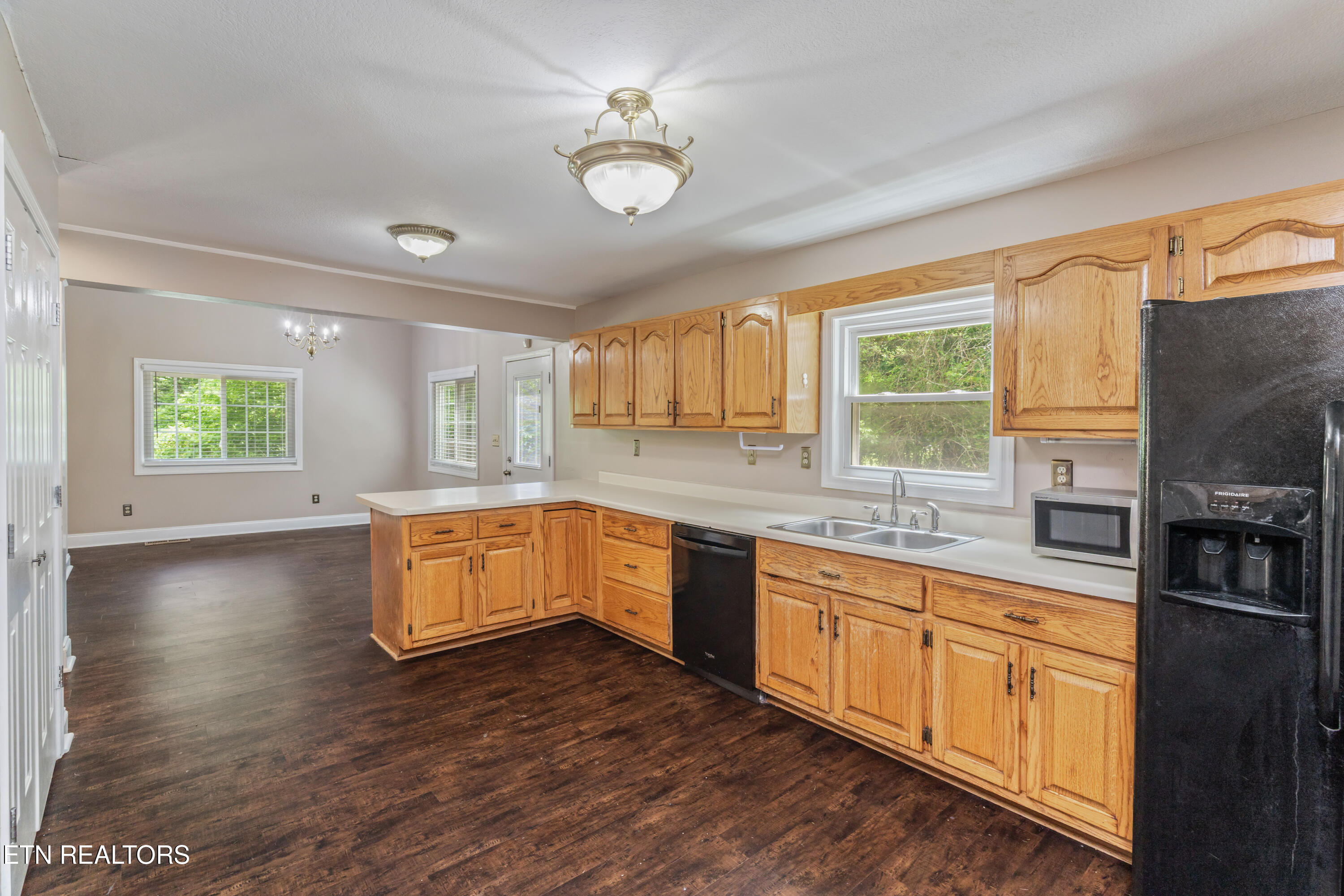 3781 Sugar Grove Valley