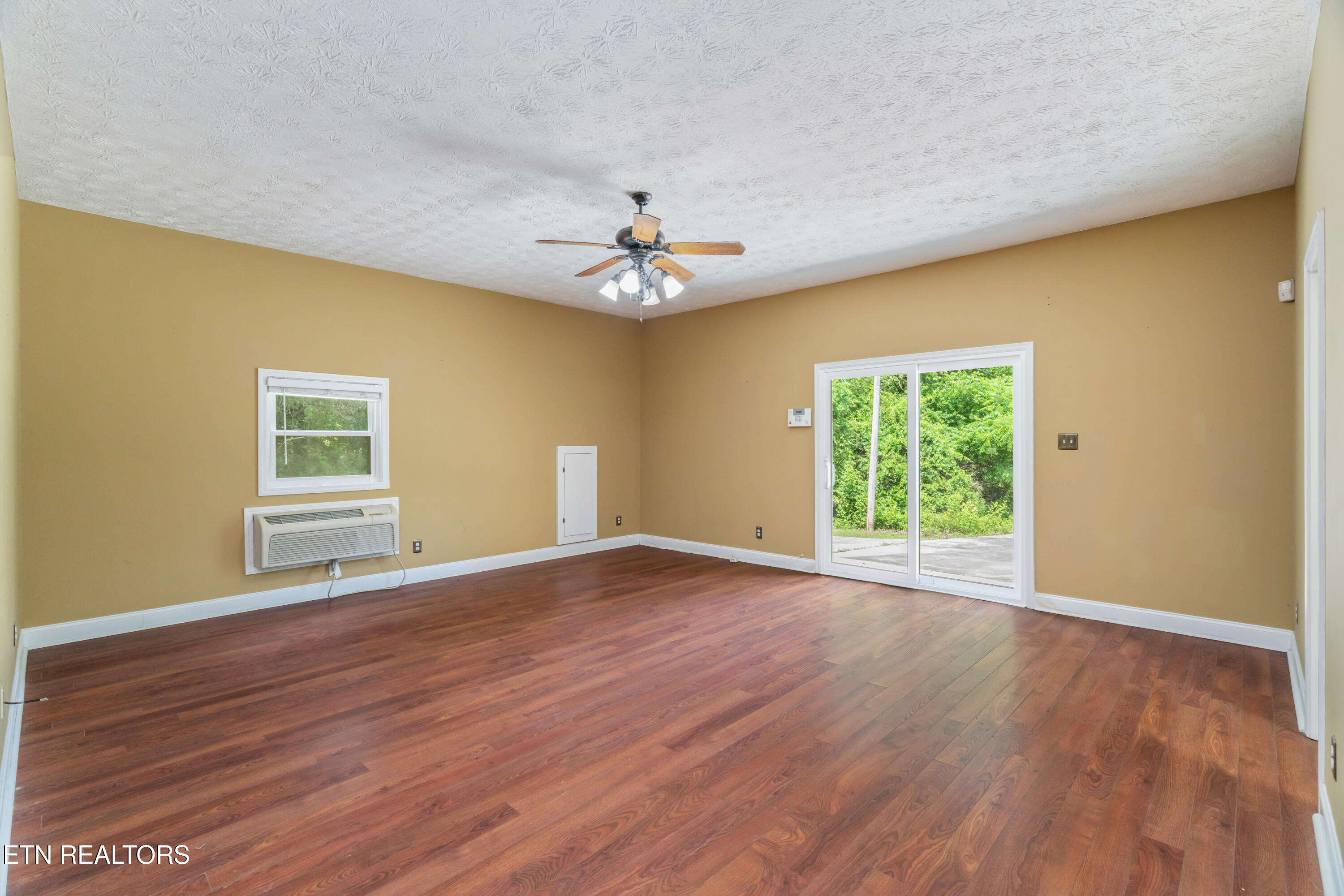 3781 Sugar Grove Valley