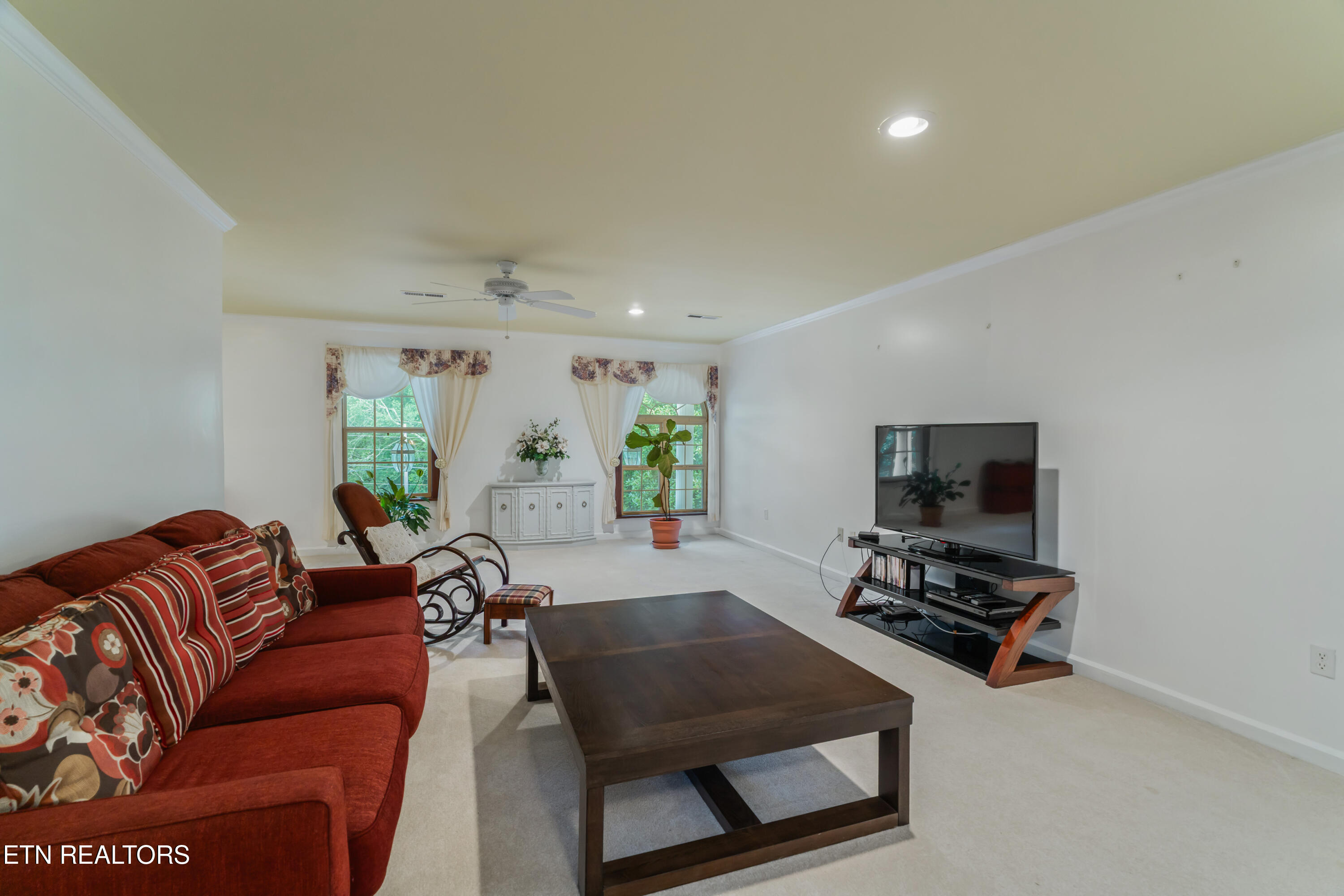 233 Duncan Hollow Rd, Harriman