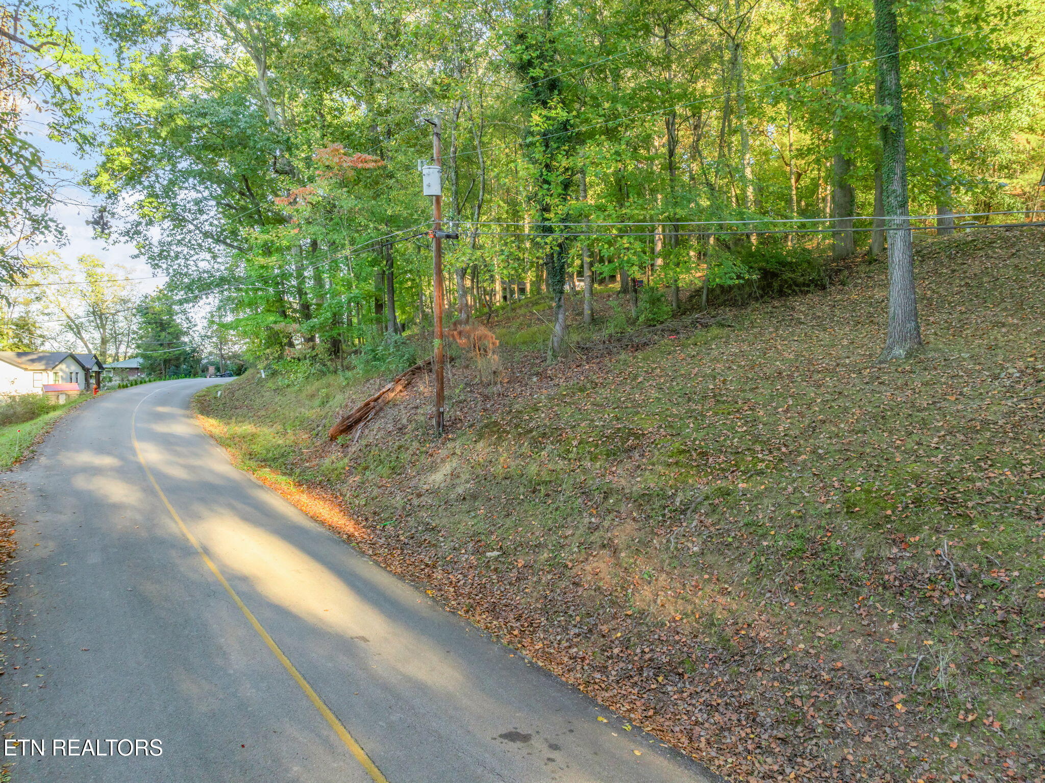 Lakewood Rd