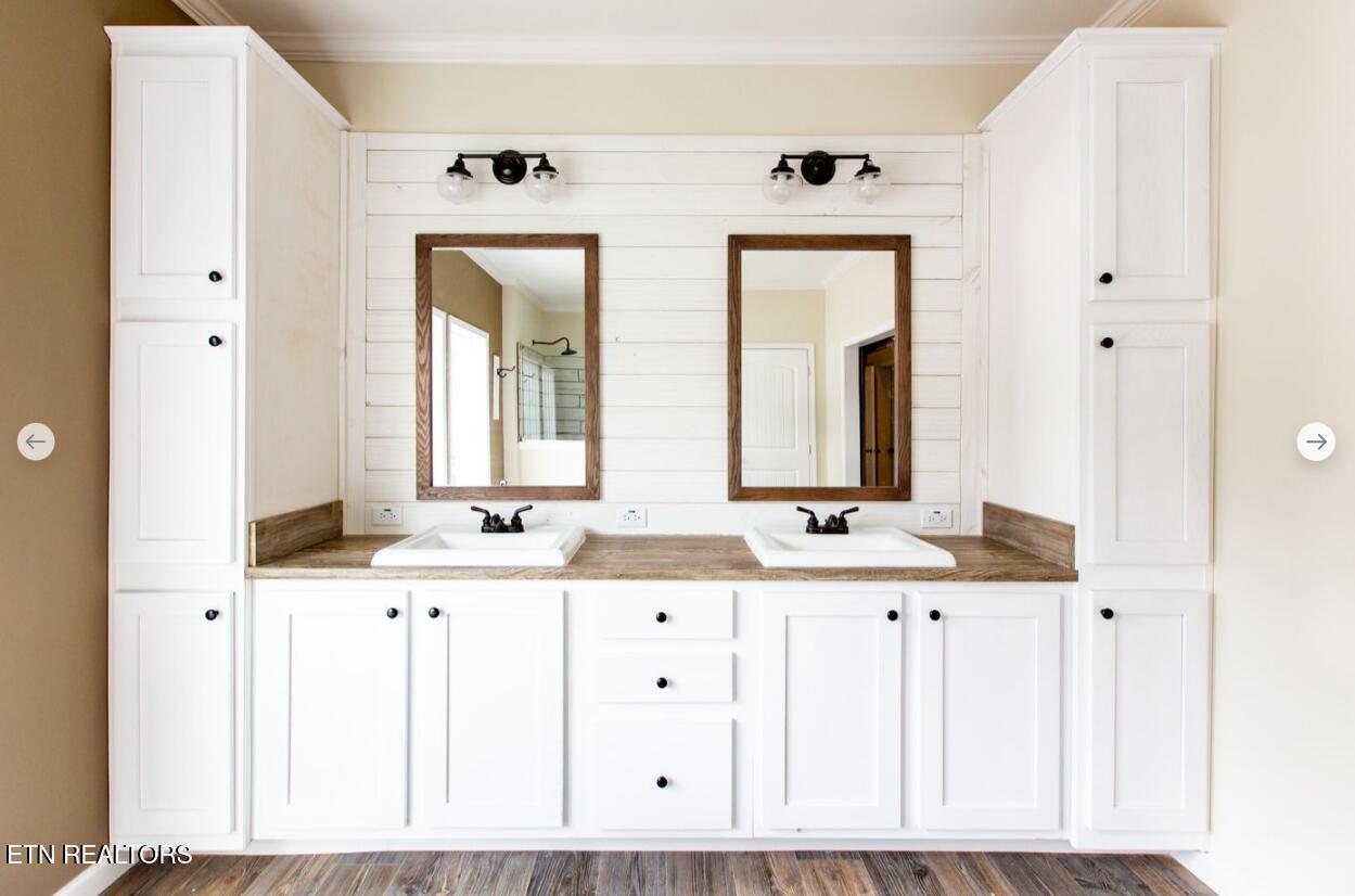 436 Pilot Mountain Rd