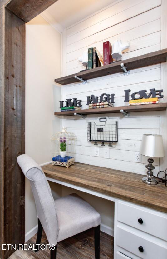 436 Pilot Mountain Rd