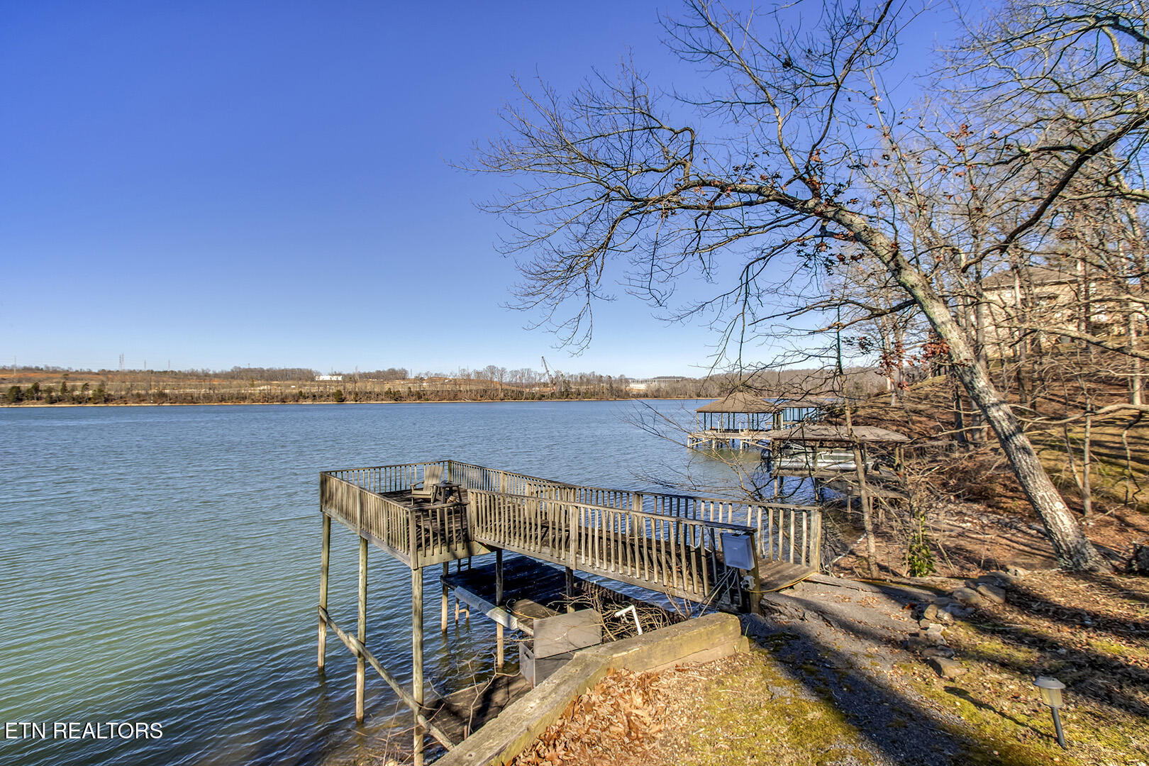 1200 River Oaks Drive