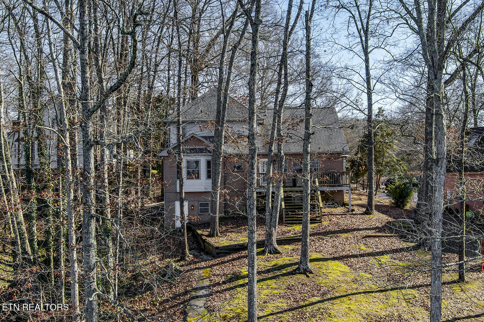 1200 River Oaks Drive