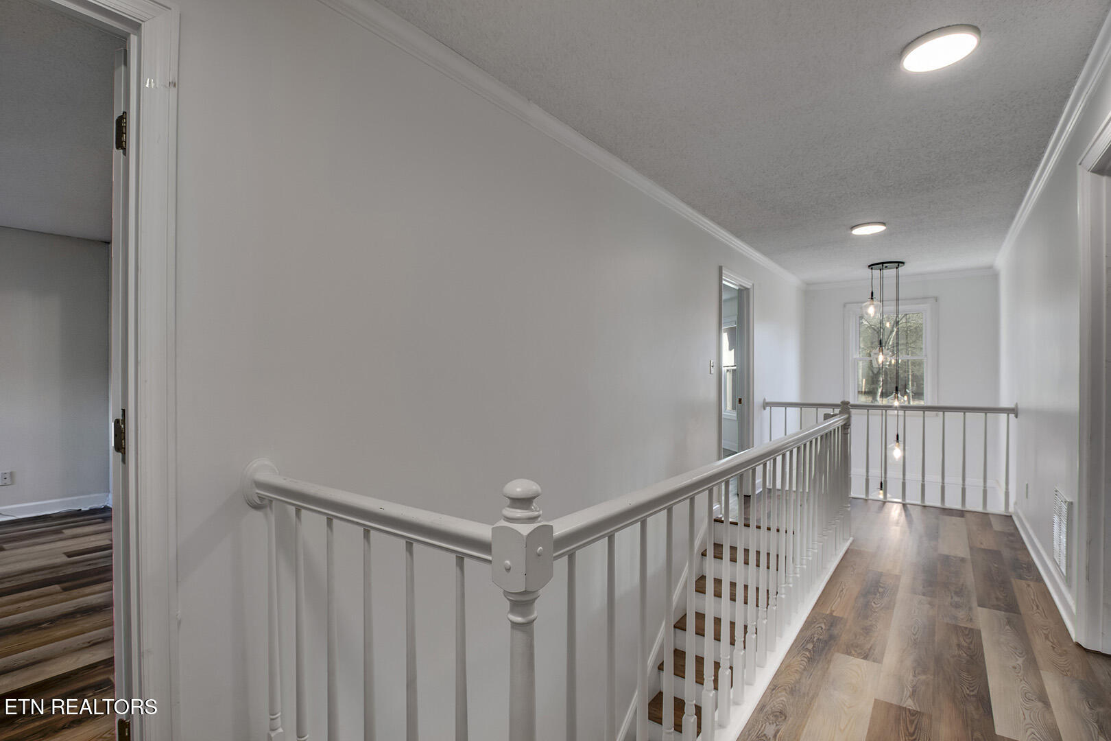 1200 River Oaks Drive