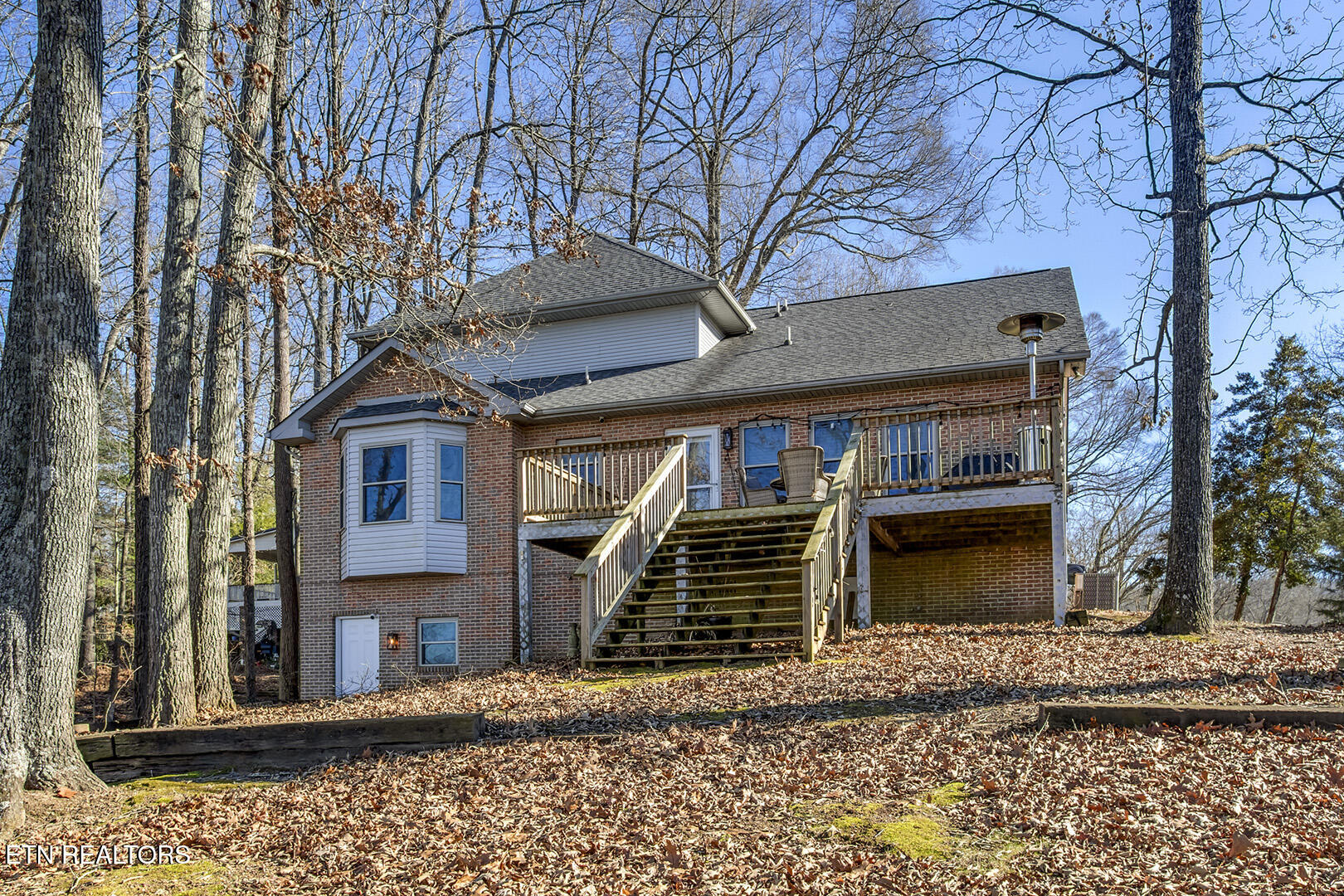 1200 River Oaks Drive