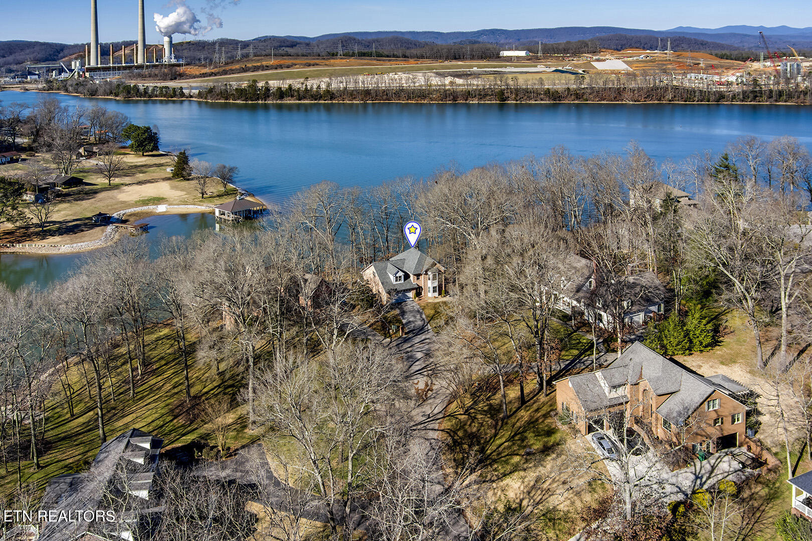 1200 River Oaks Drive