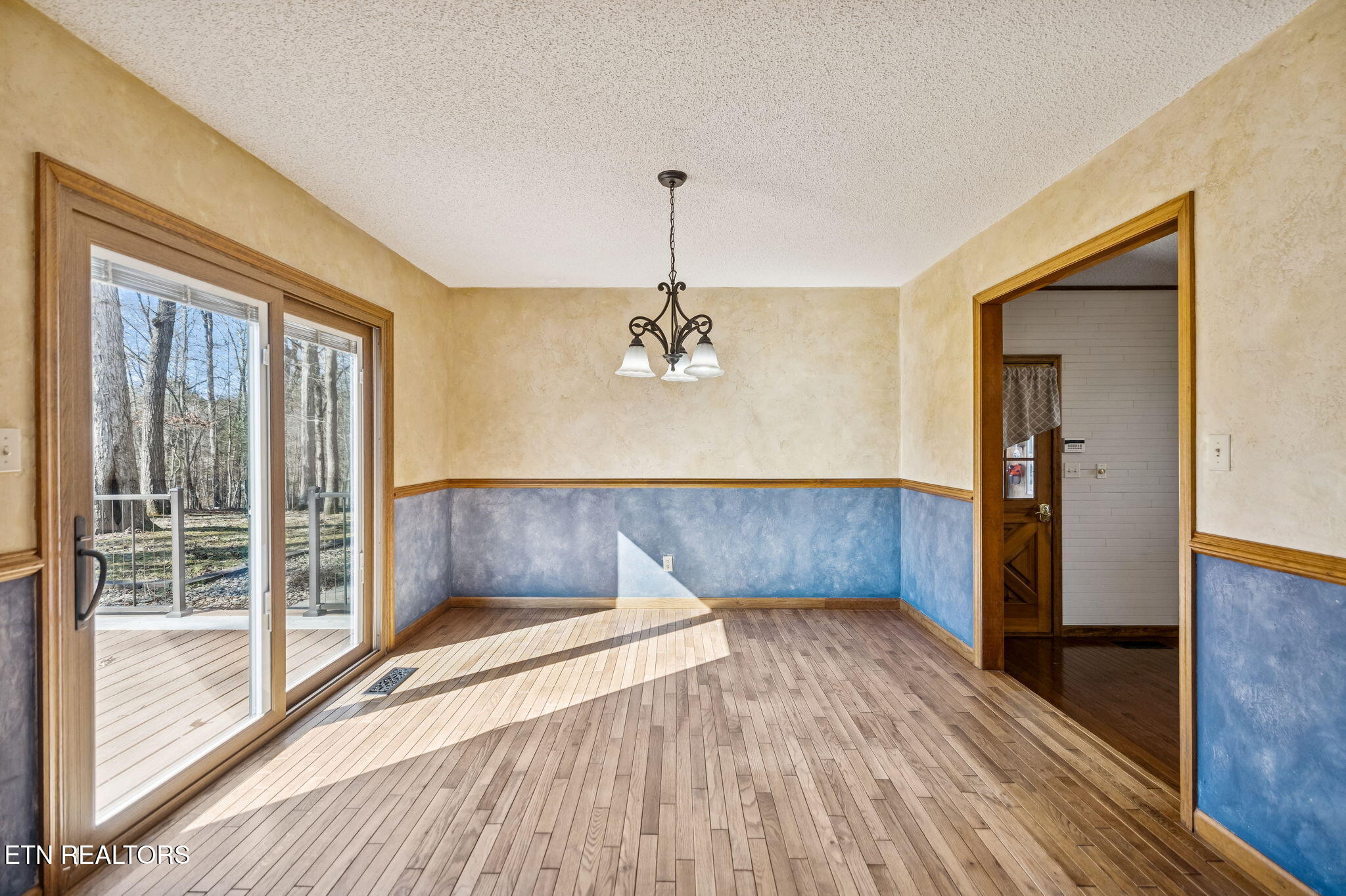 144 Cross Creek Lane