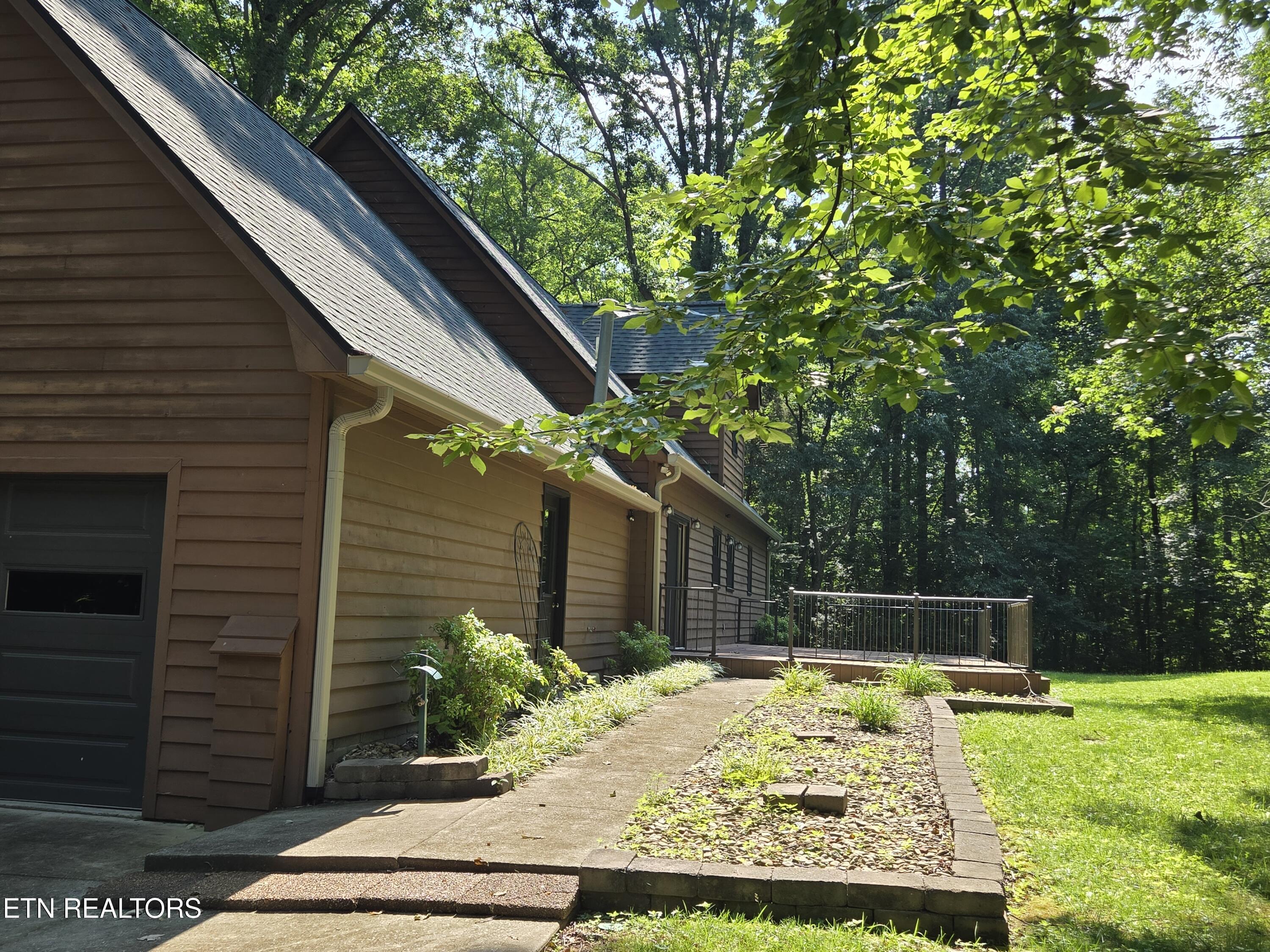 144 Cross Creek Lane