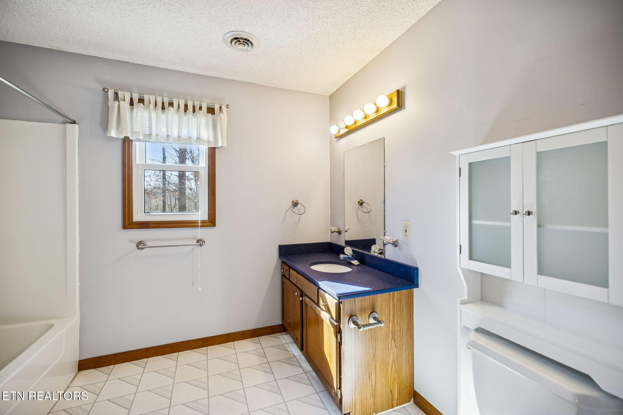 144 Cross Creek Lane