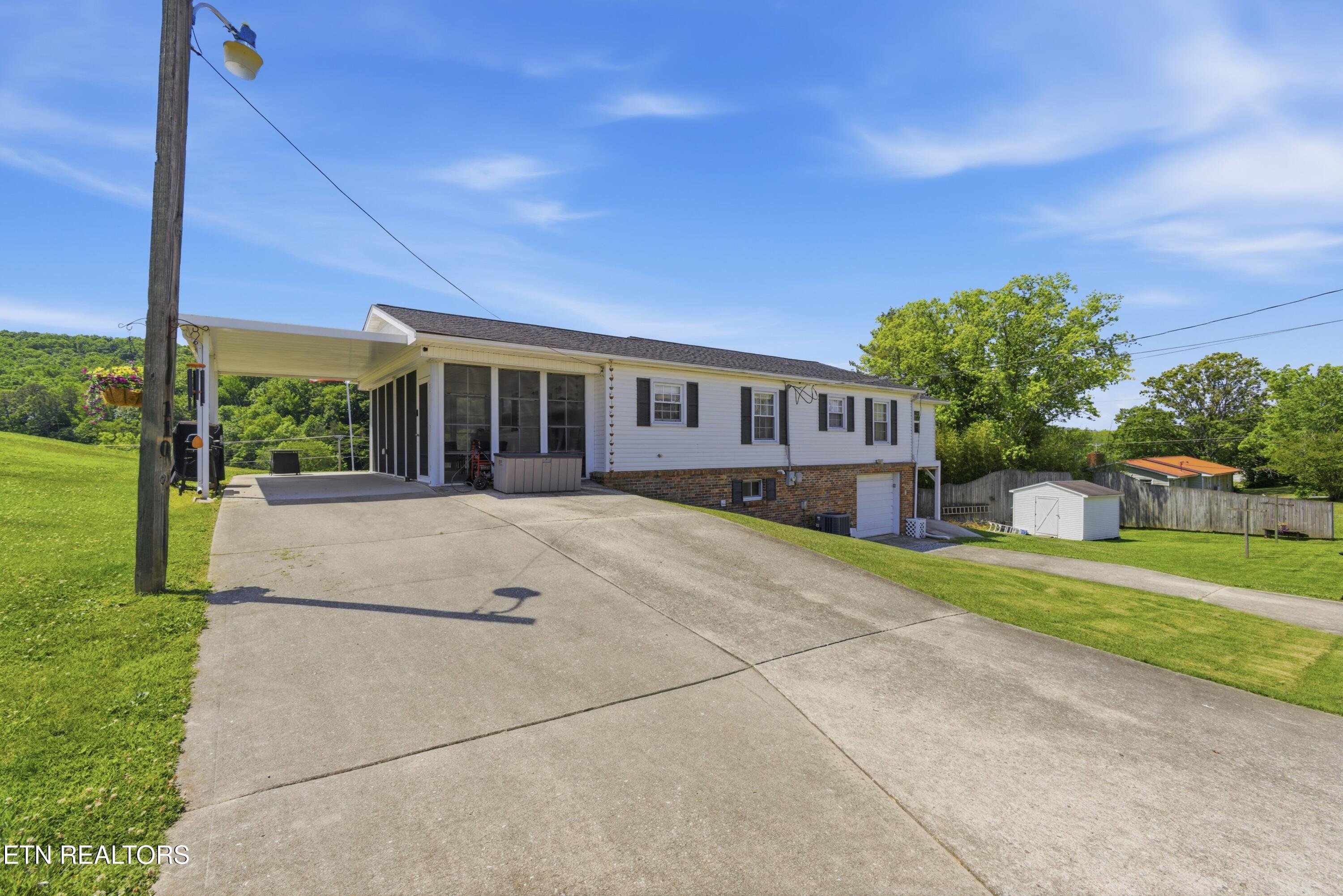 110 Hillcrest Drive