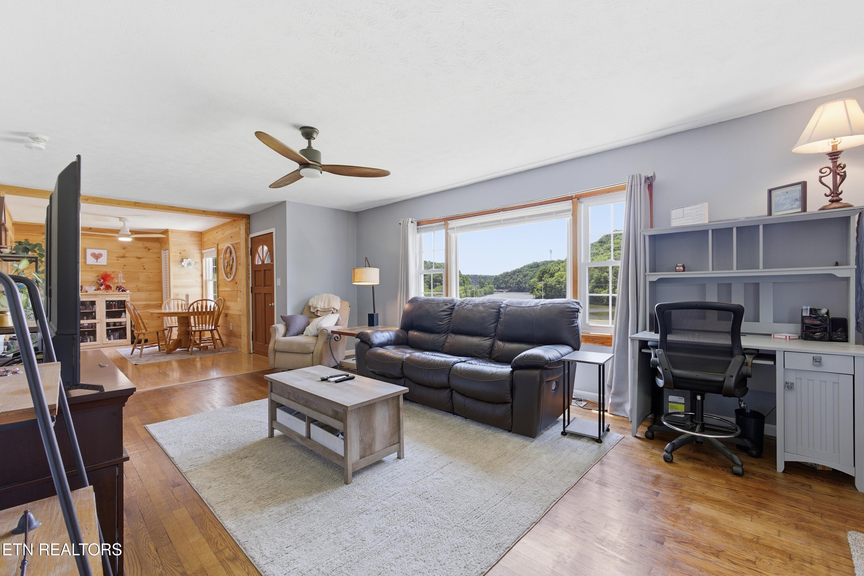 110 Hillcrest Drive