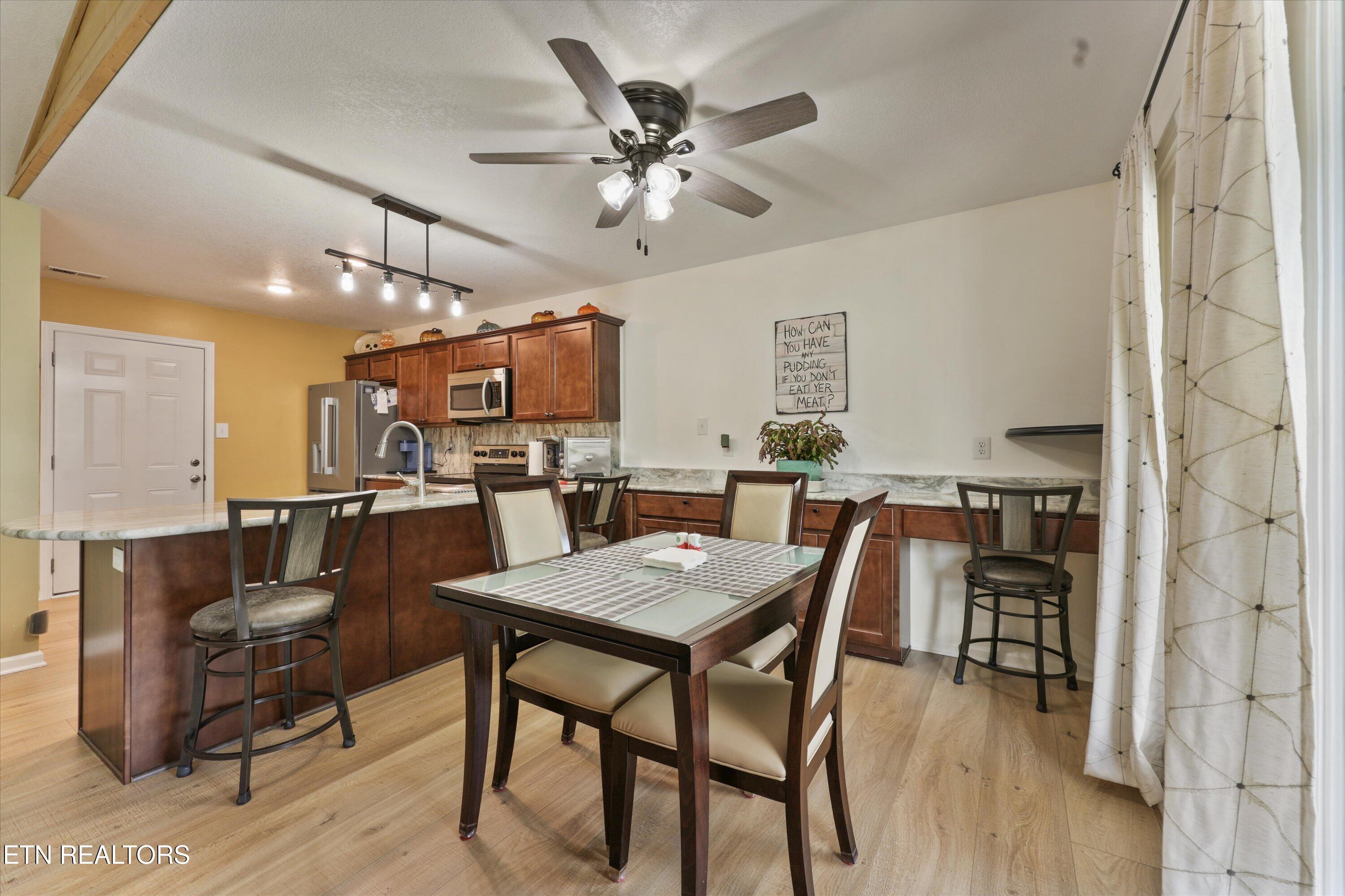 126 Hartfield Lane