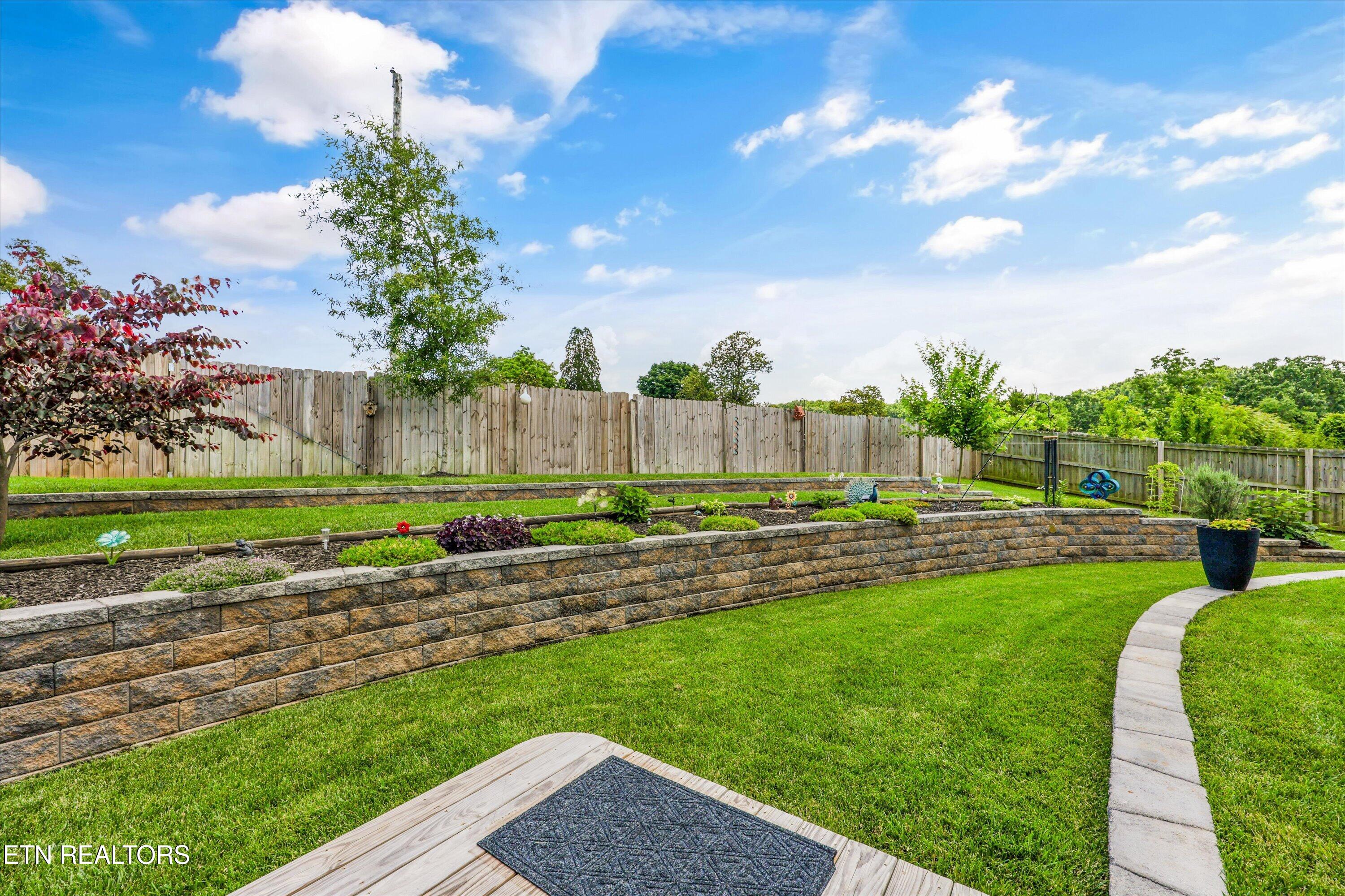 126 Hartfield Lane