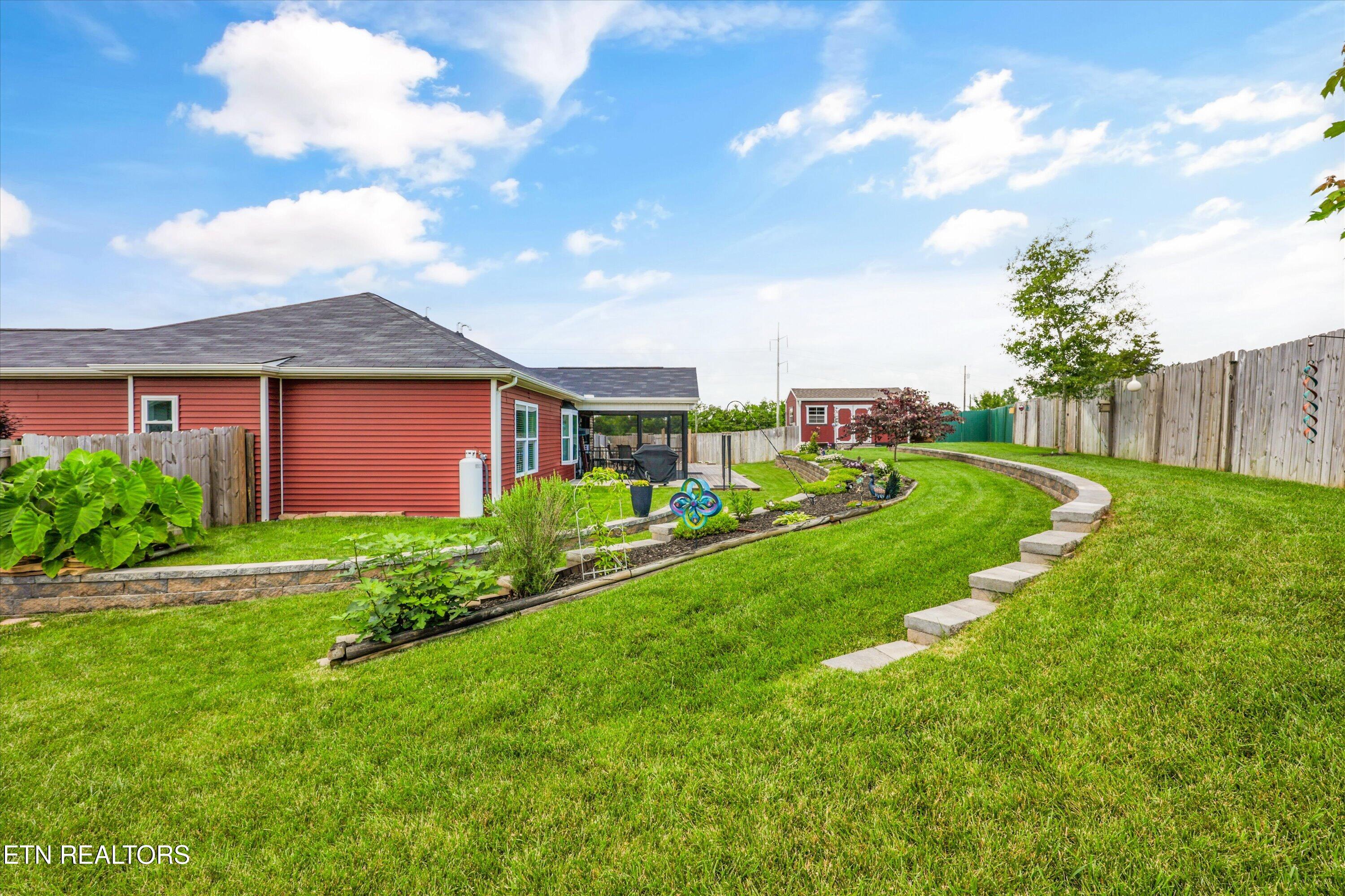 126 Hartfield Lane