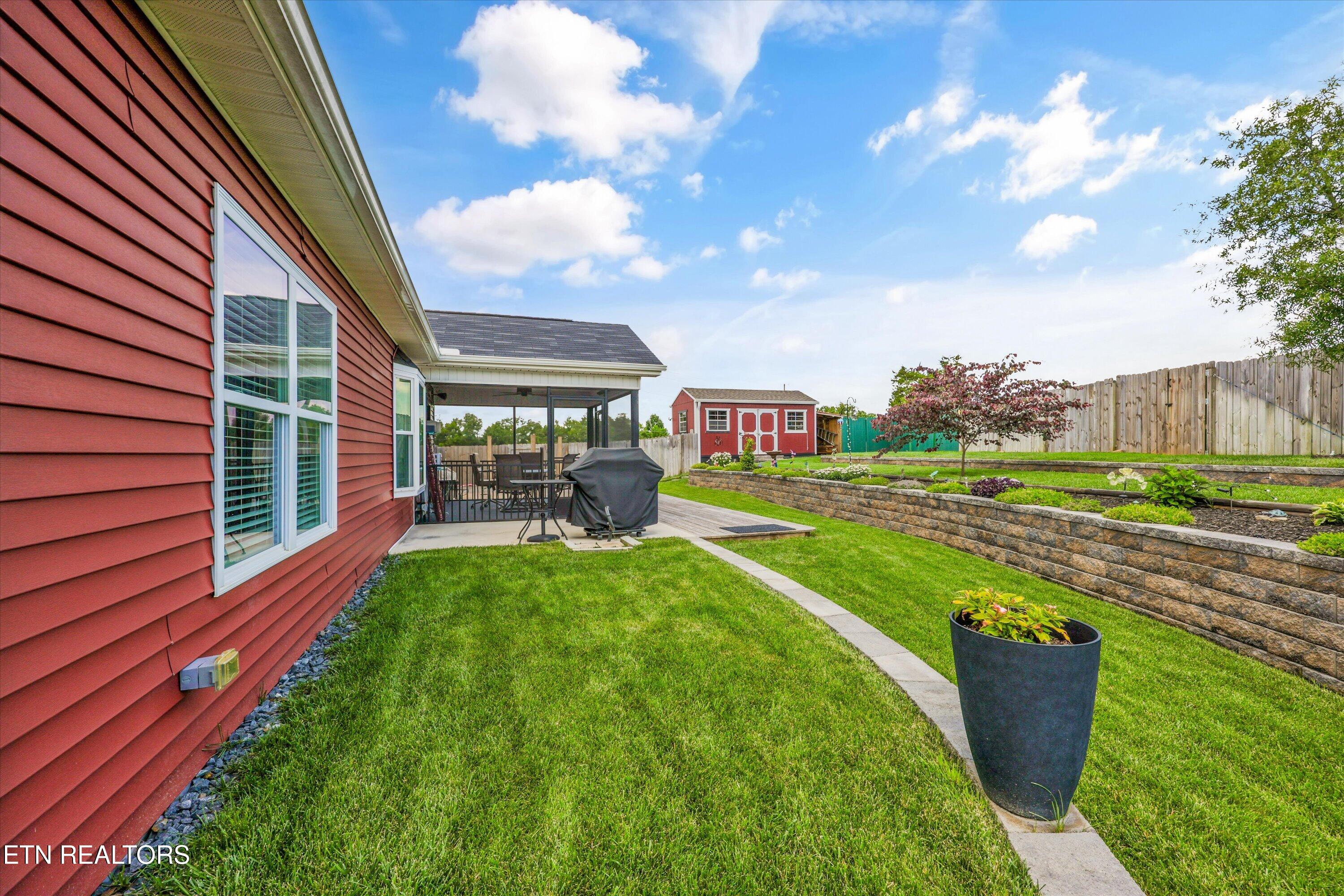 126 Hartfield Lane