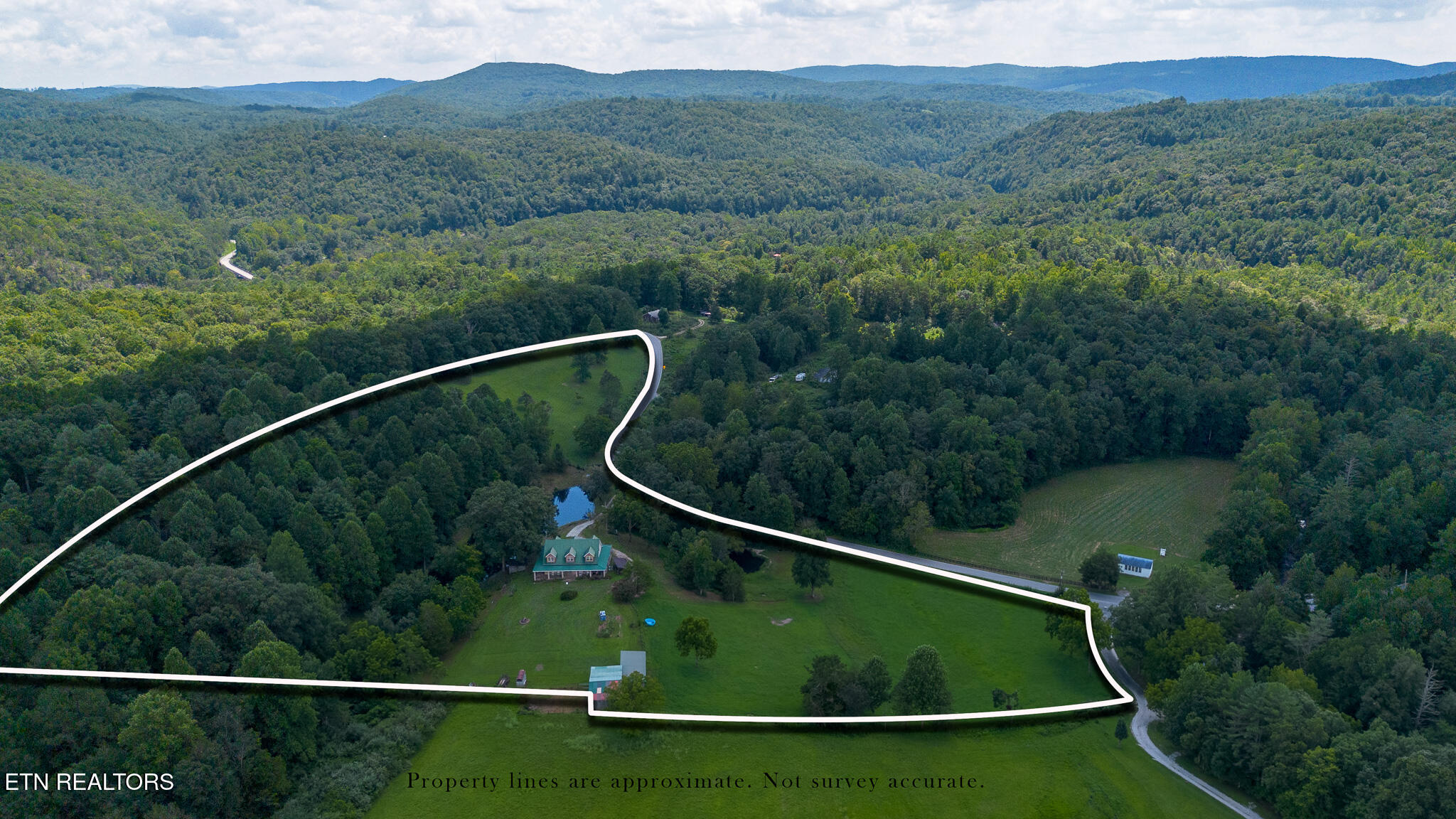 2020 Deermont Rd