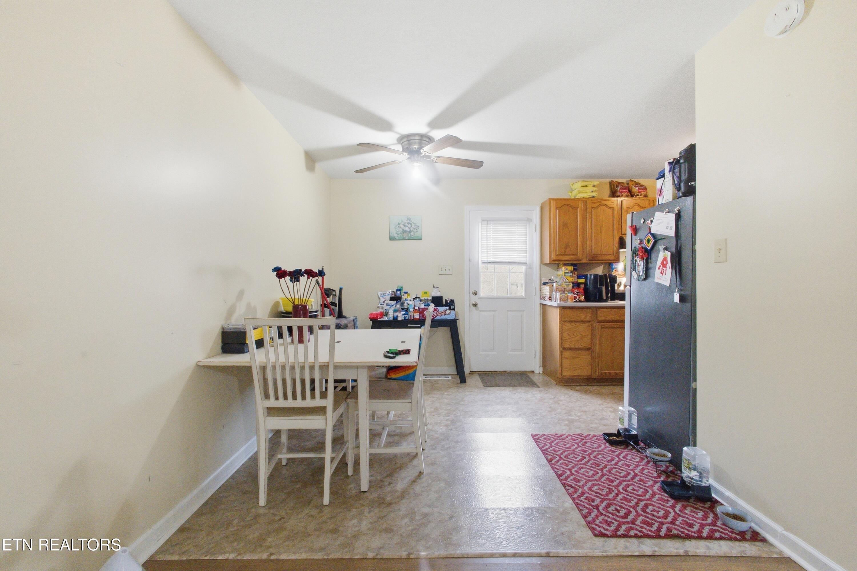 309 Carter Ave