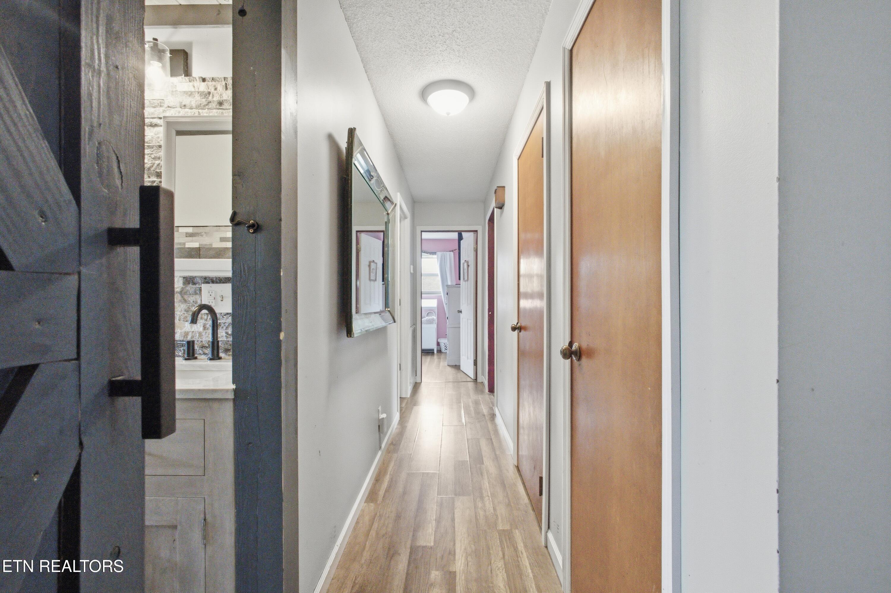 213 1st St