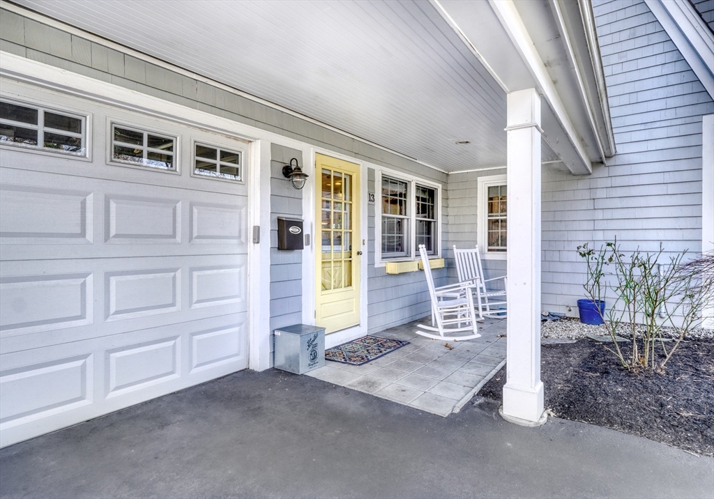 13 Hoover Road