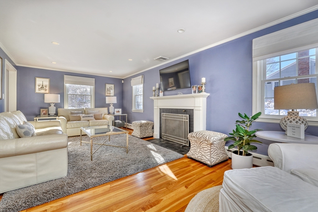 143 Gardner St