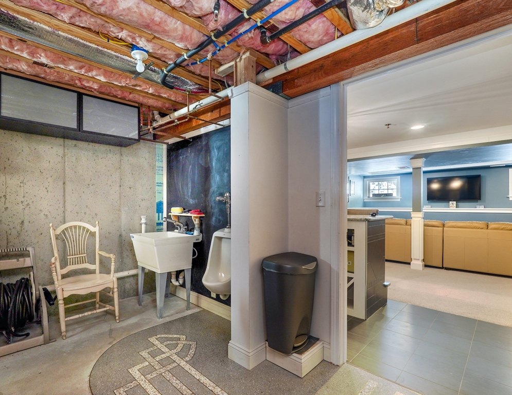 100 Lincoln Street # 14