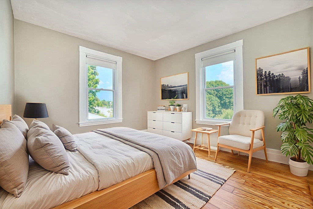 83 Concord Ave # 1