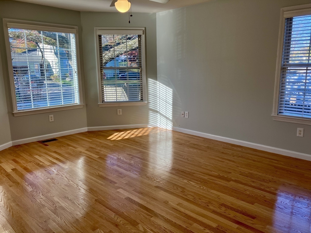 22 Short St # 1, Norwood Unit: 1