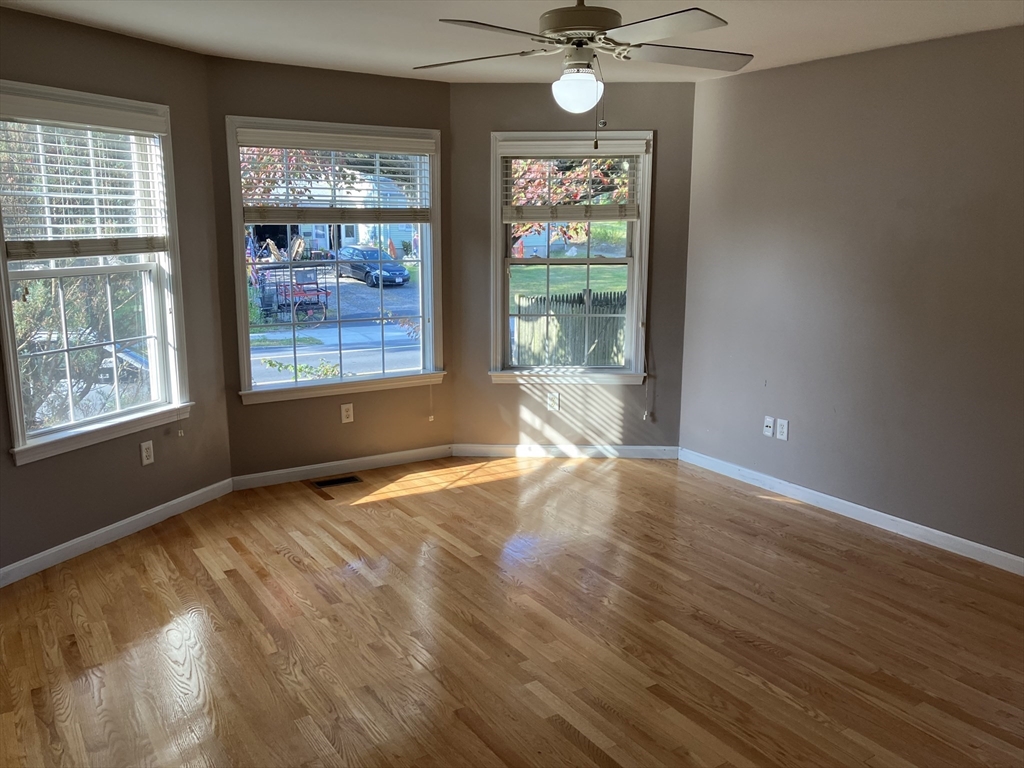 22 Short St # 1, Norwood Unit: 1