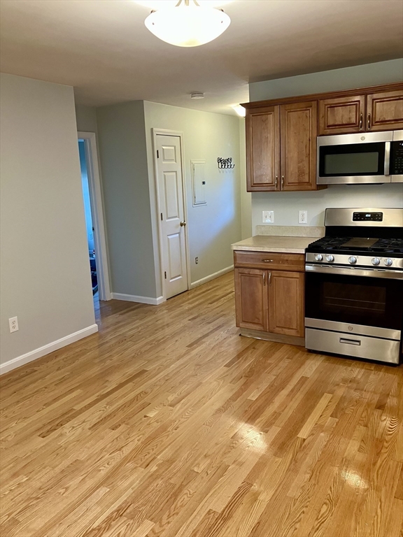 22 Short St # 1, Norwood Unit: 1