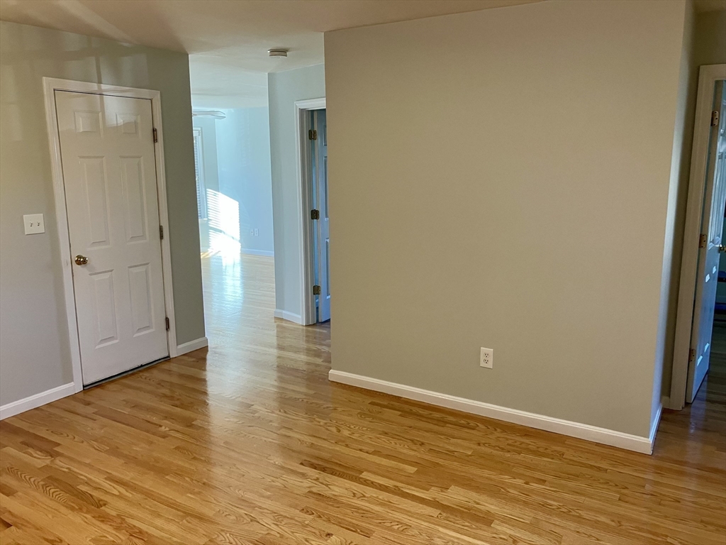 22 Short St # 1, Norwood Unit: 1